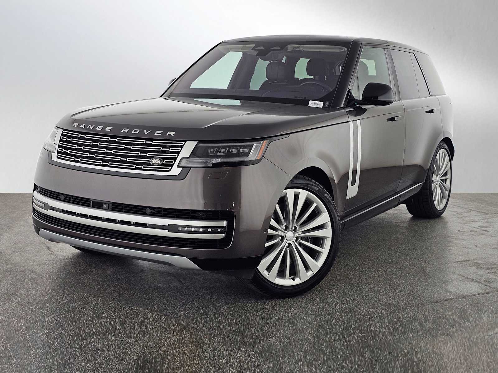 2023 Land Rover Range Rover 4.4 First Edition SWB's photo