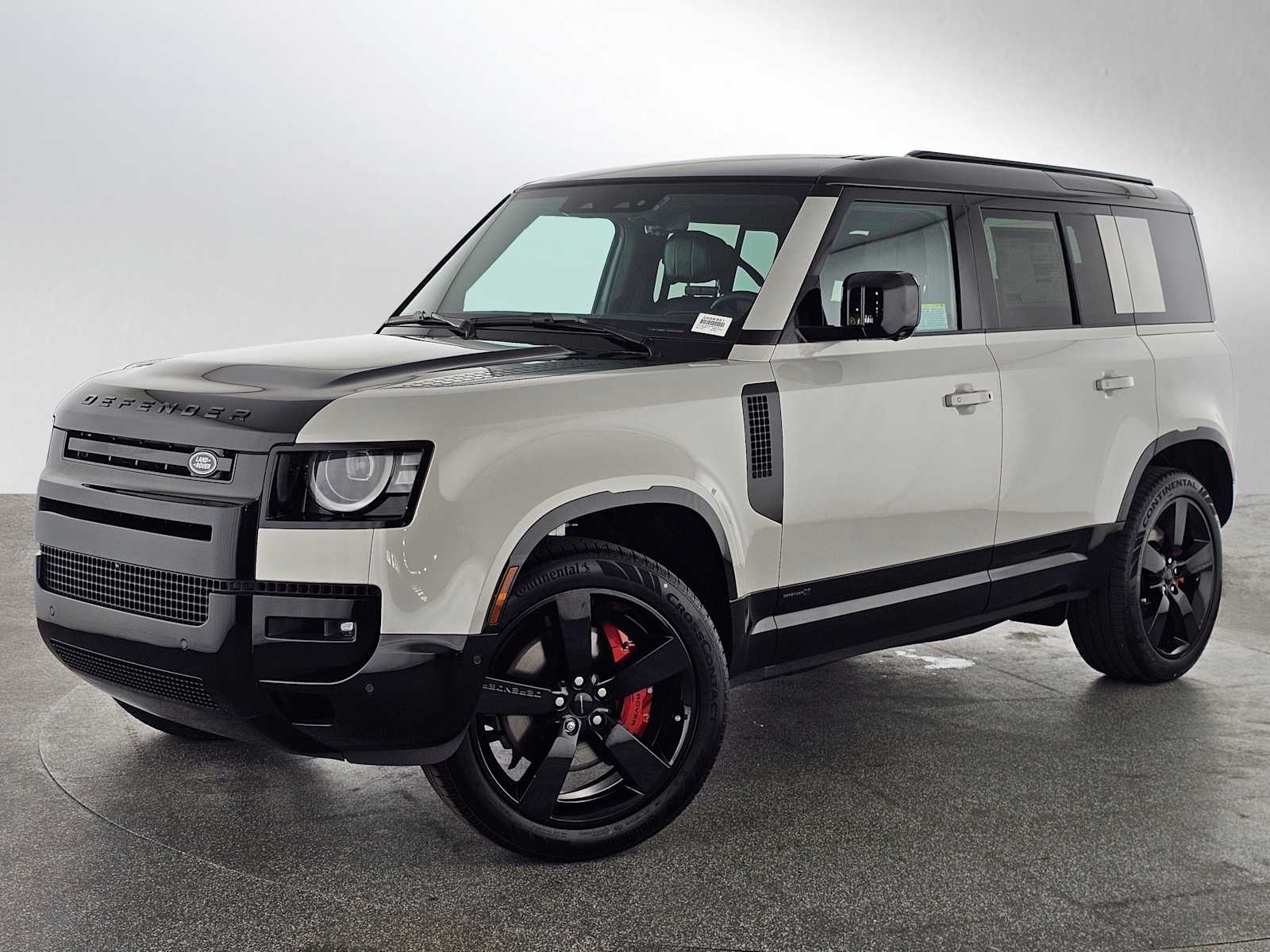 2026 Land Rover Defender 110 X P400's photo
