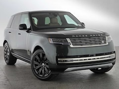 2025 Land Rover Range Rover SE SUV