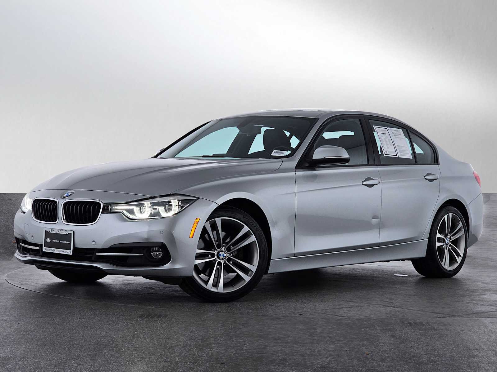 2016 BMW 3 Series 328i's photo