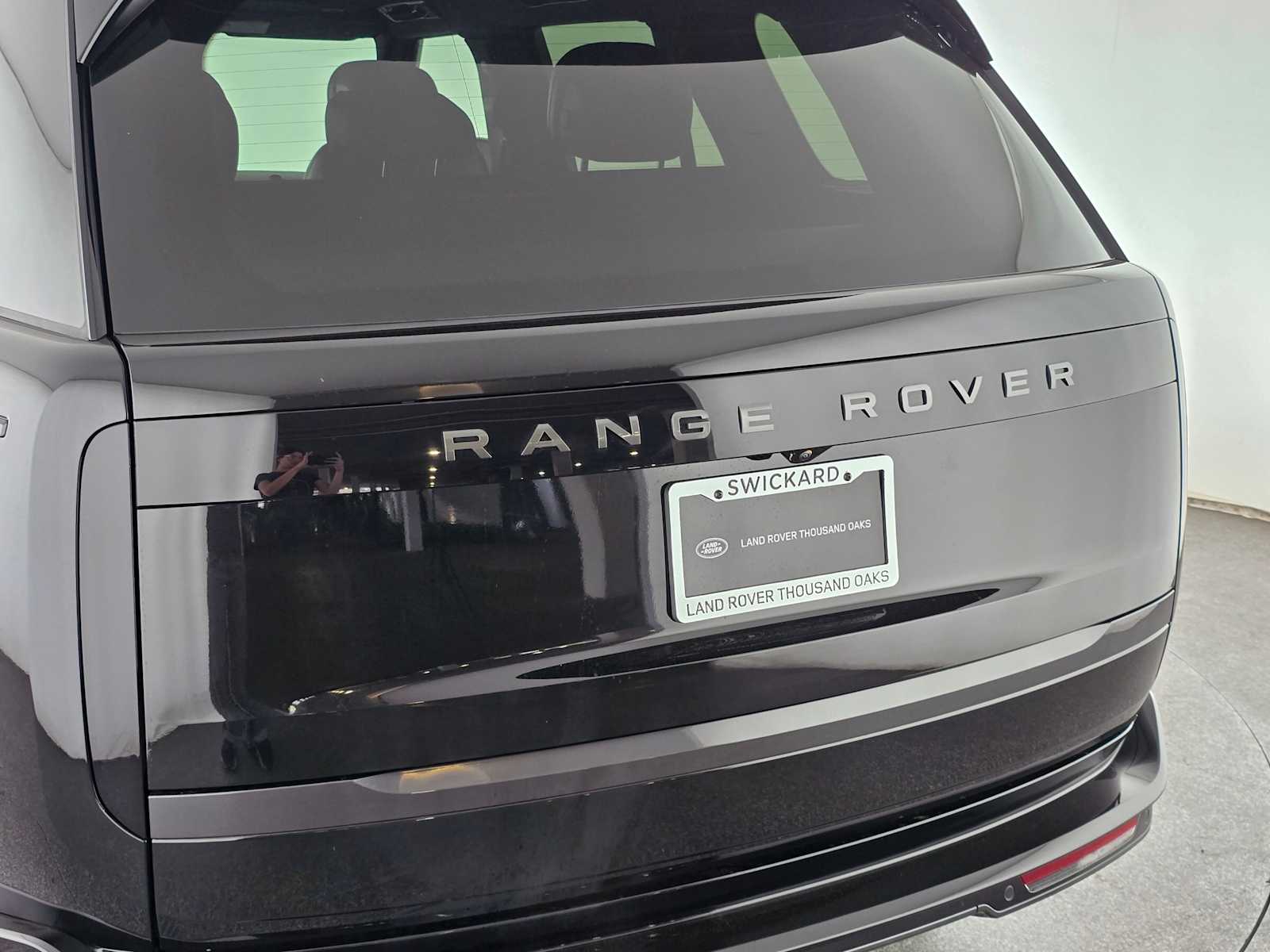 2025 Land Rover Range Rover SE - Photo 15