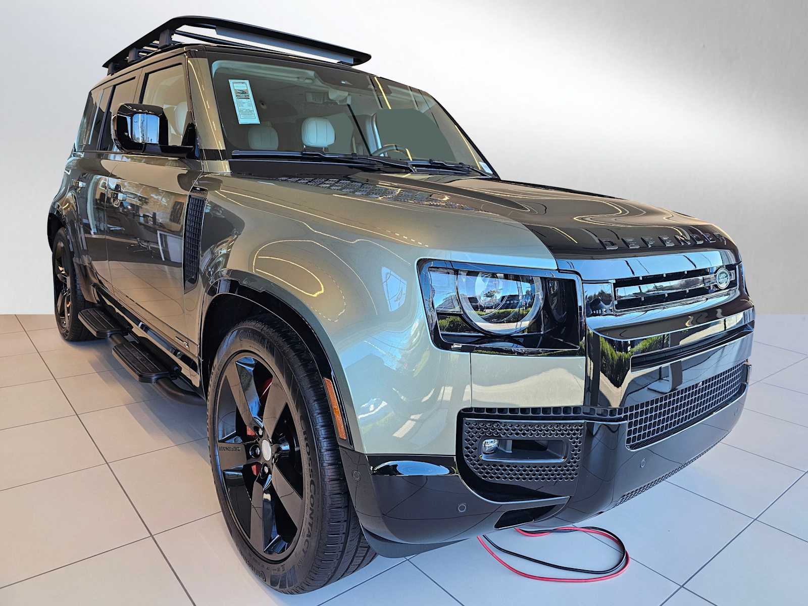 2025 Land Rover Defender X - Photo 14