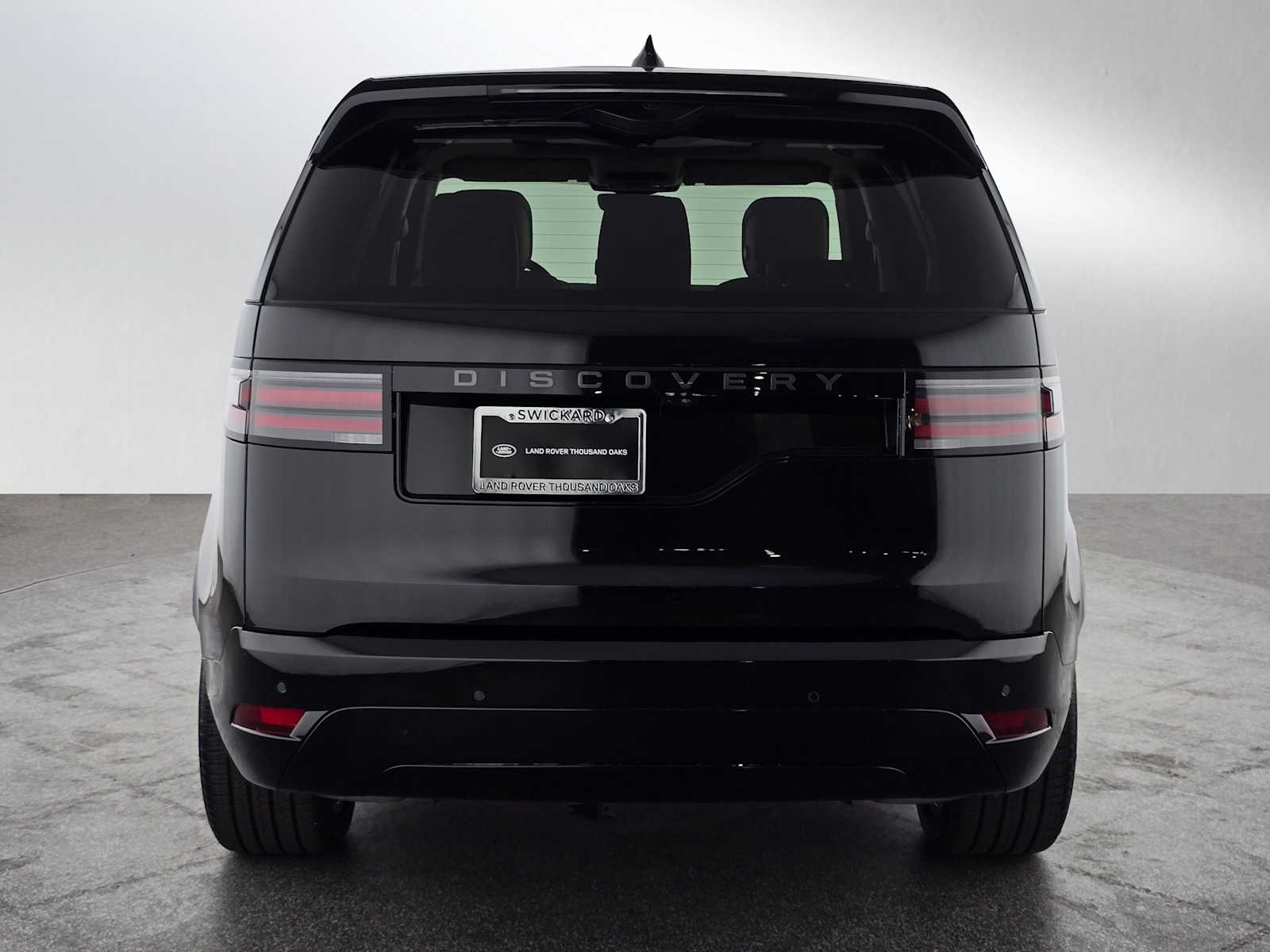 2025 Land Rover Discovery SE photo 4