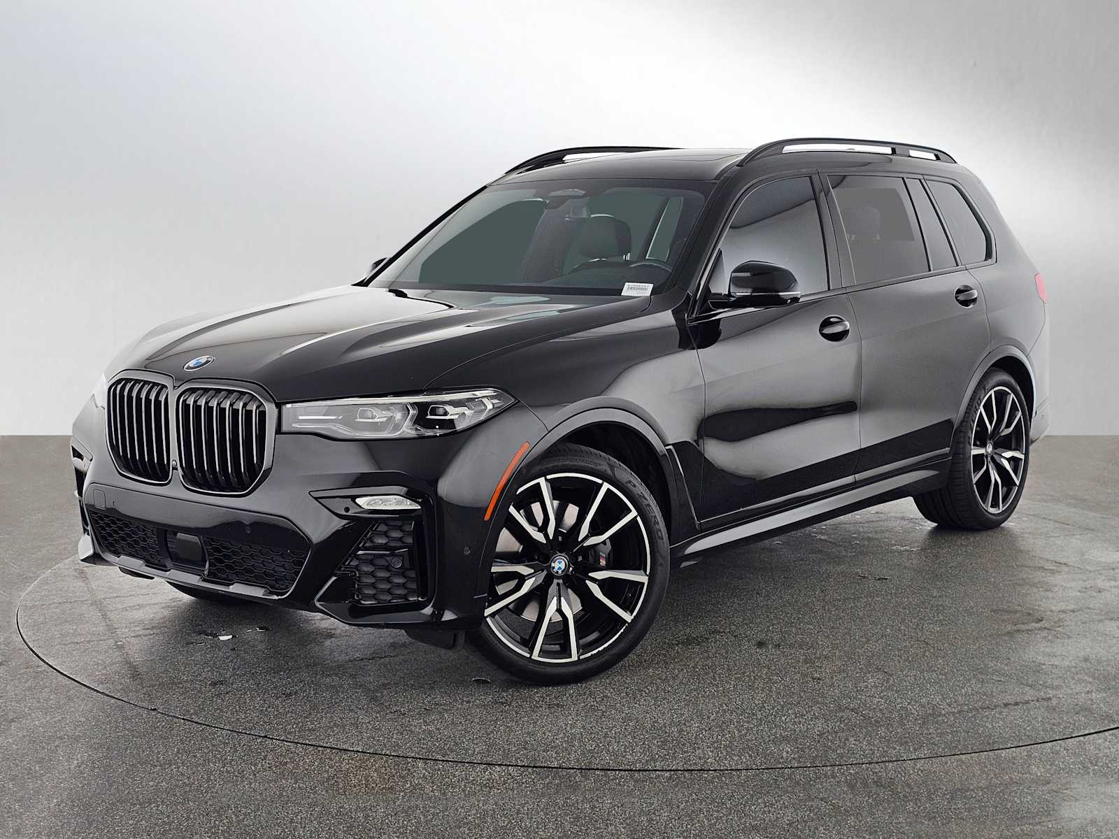 2022 BMW X7 xDrive40i's photo