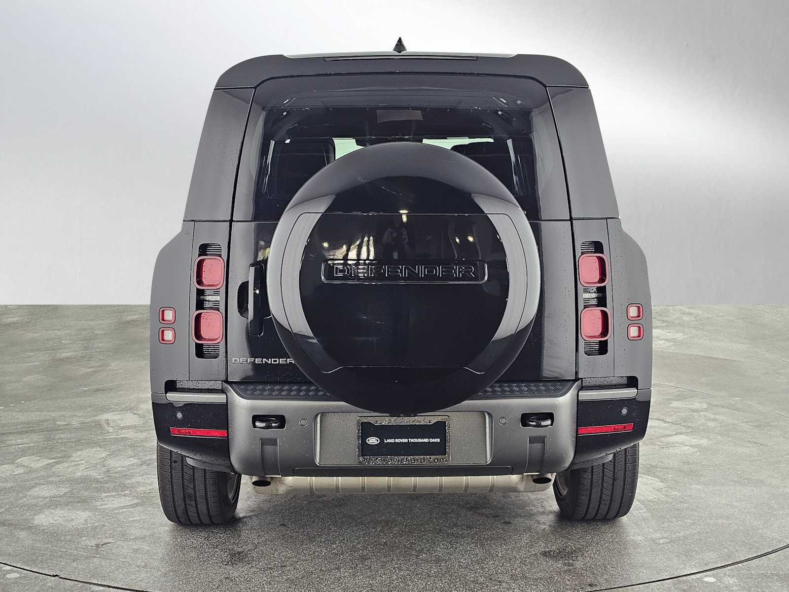 2024 Land Rover Defender Outbound photo 4