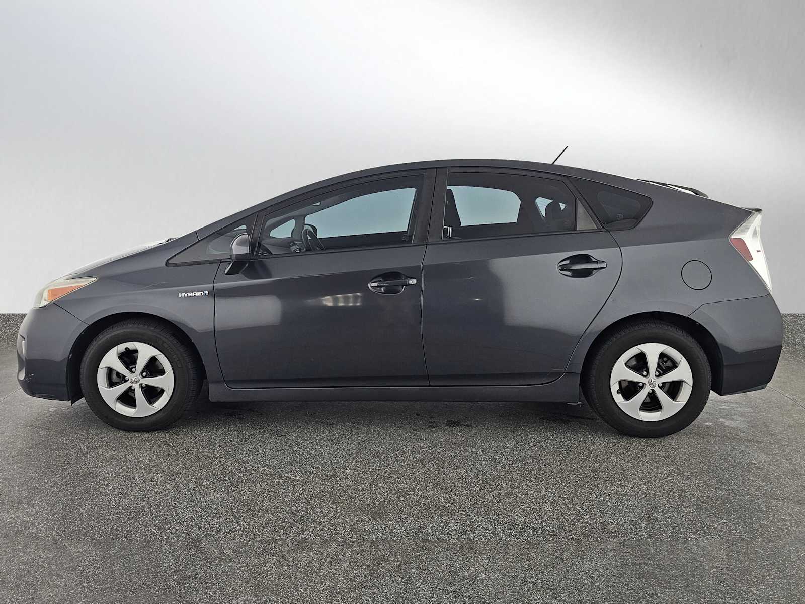 Used 2015 Toyota Prius Two with VIN JTDKN3DU1F1887832 for sale in Thousand Oaks, CA