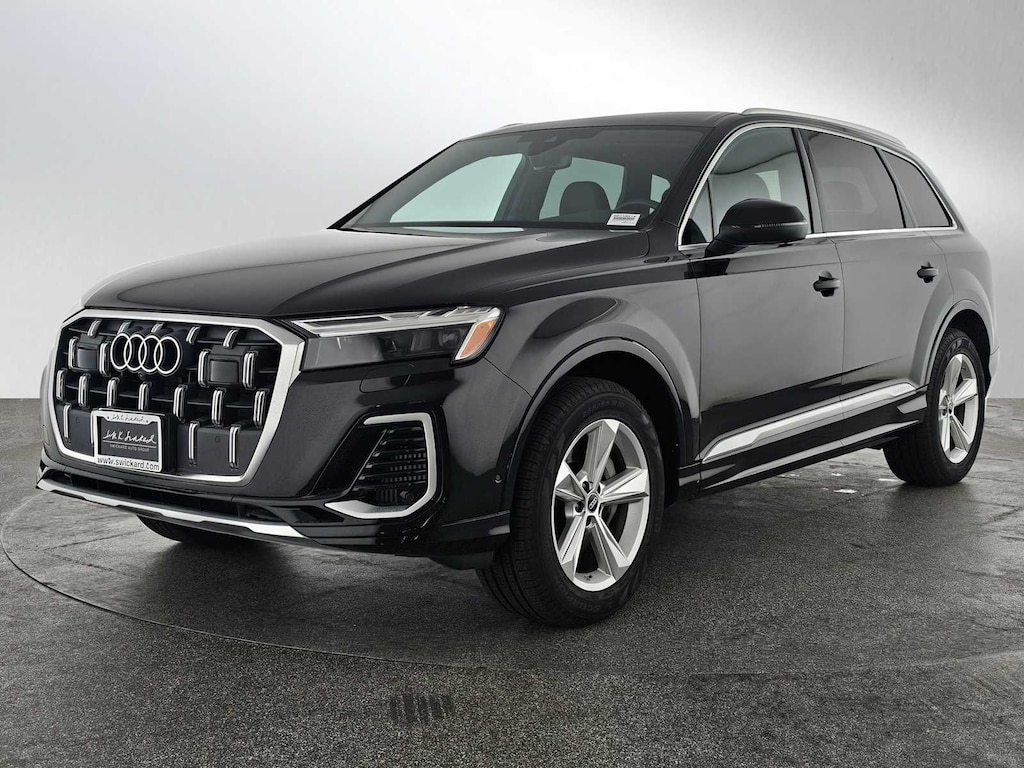 Used 2025 Audi Q7 Premium SUV