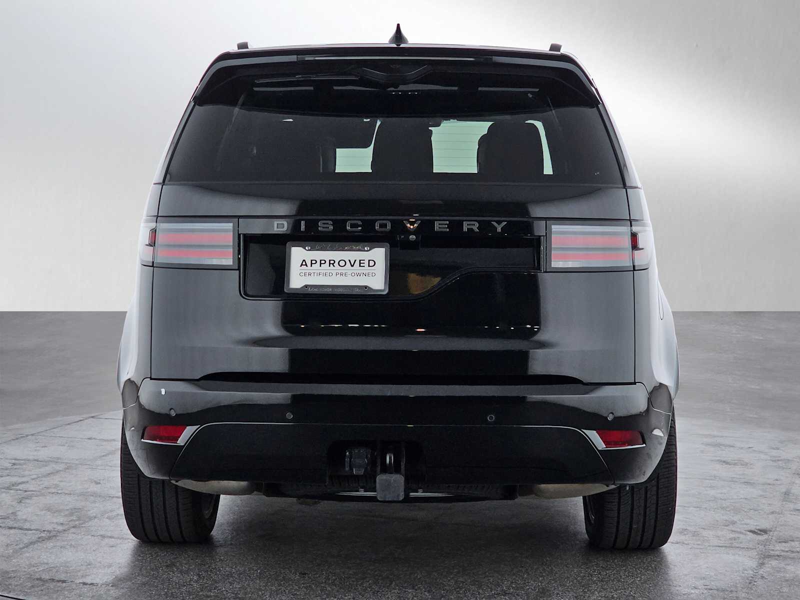 2024 Land Rover Discovery SE photo 4