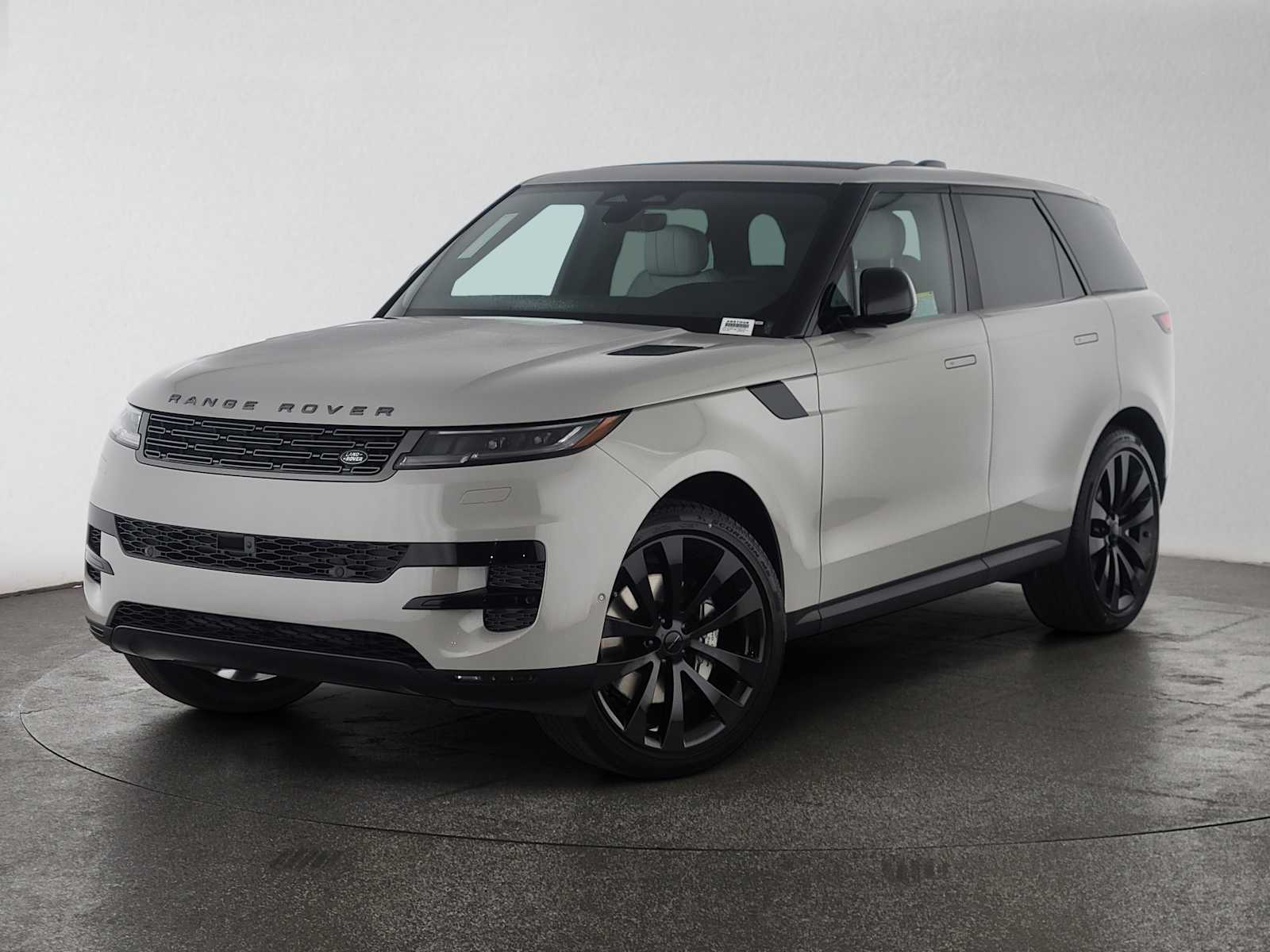 2026 Land Rover Range Rover Sport P360 SE MHEV's photo