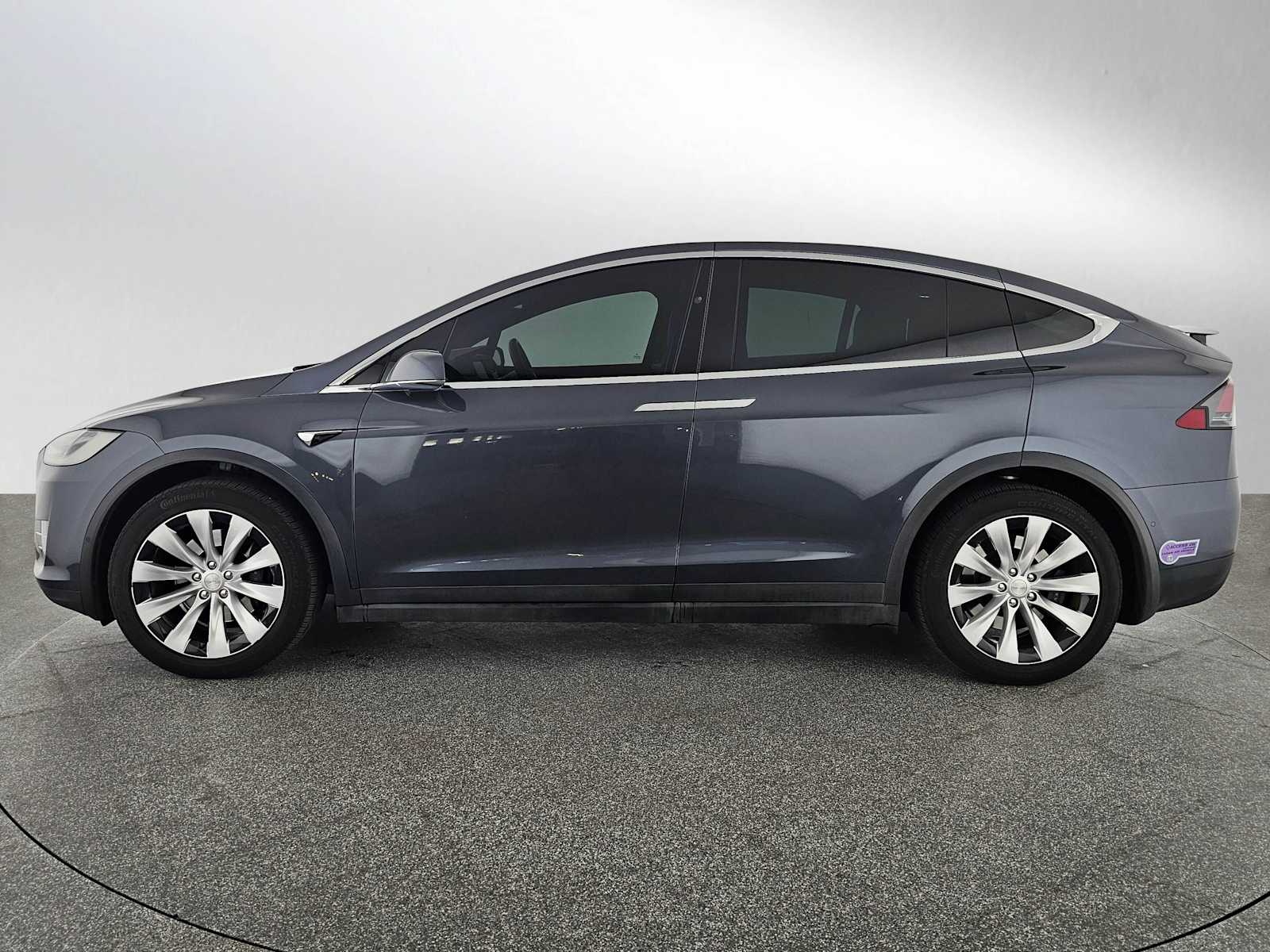 Used 2019 Tesla Model X Long Range with VIN 5YJXCBE27KF203225 for sale in Thousand Oaks, CA