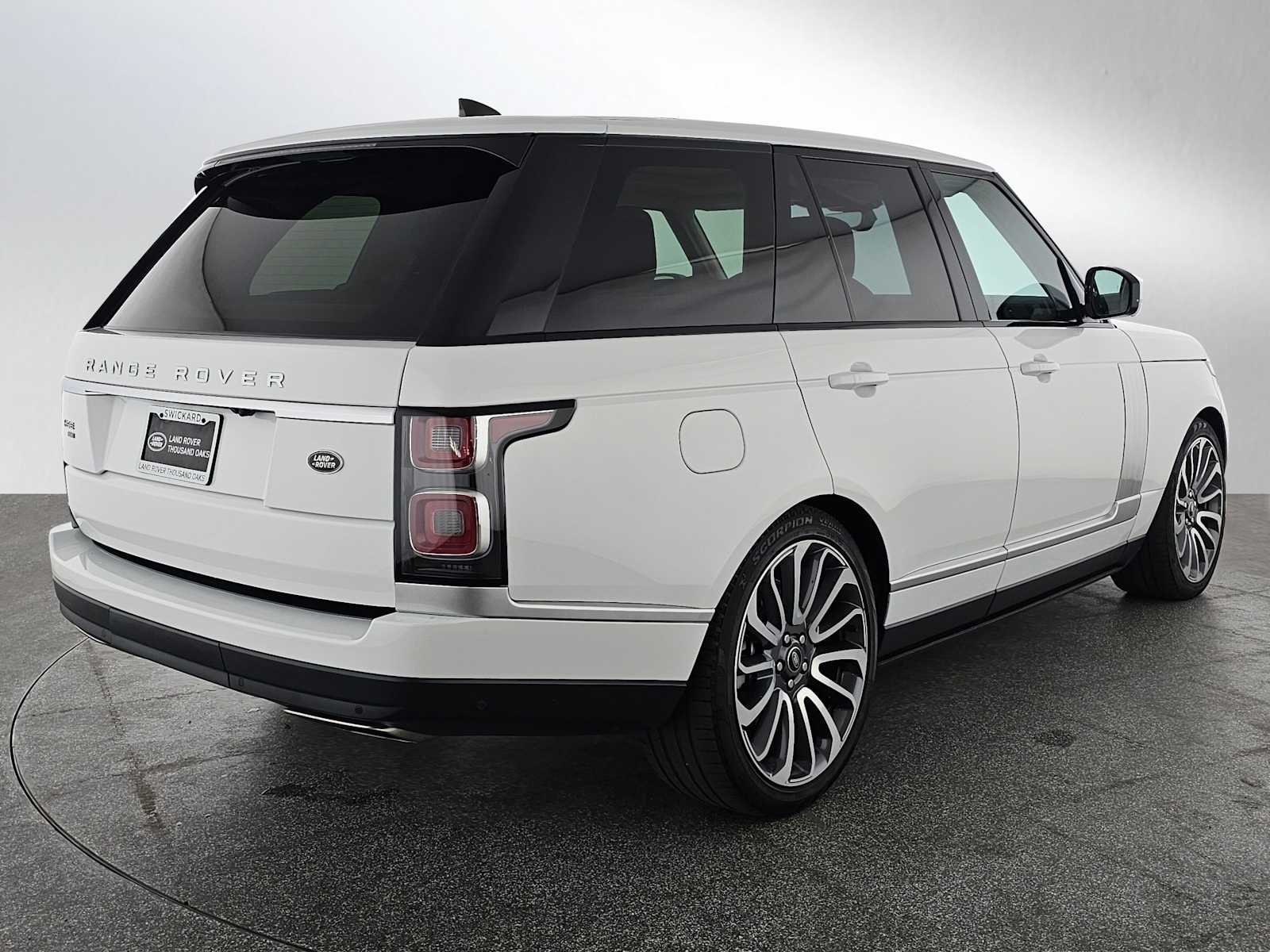 2021 Land Rover Range Rover P525 HSE HSE Westminster Edition photo 3