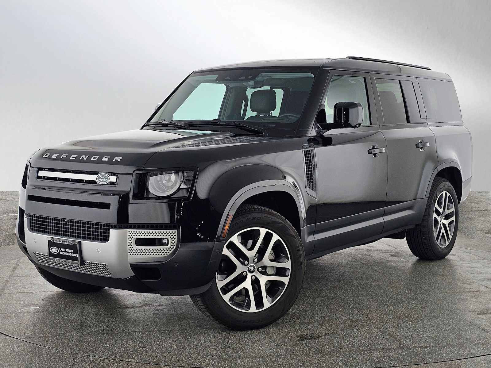 2025 Land Rover Defender S photo 1