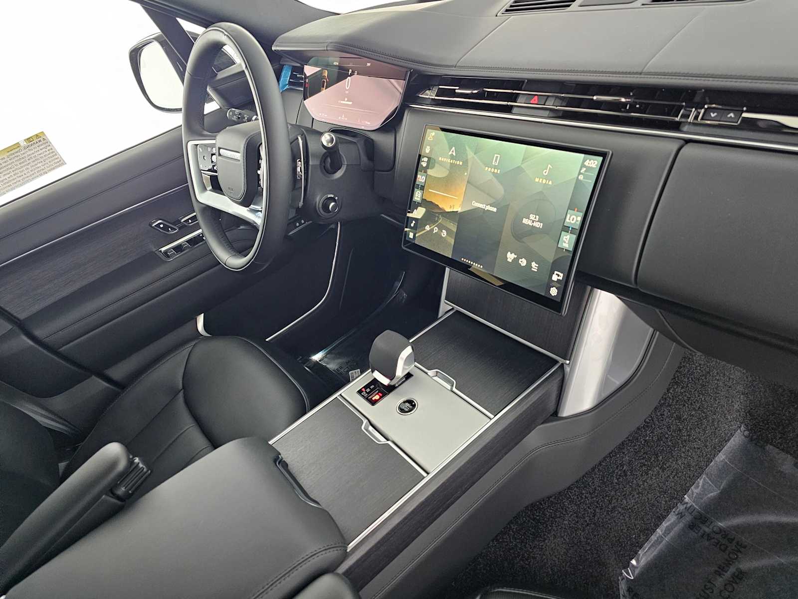 2025 Land Rover Range Rover SE - Photo 11