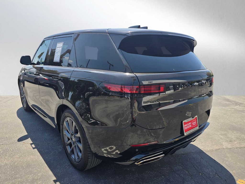 Used 2024 Land Rover Range Rover Sport Dynamic SE SUV