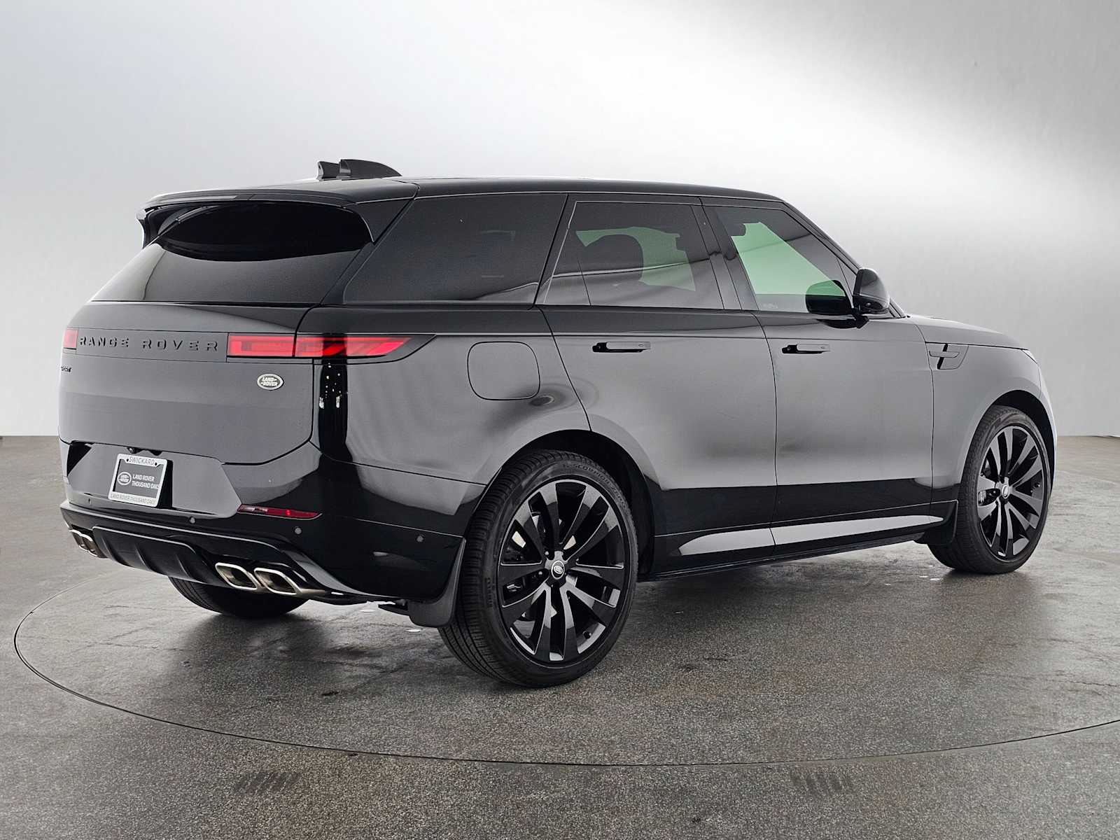 2023 Land Rover Range Rover Sport P530 First Edition photo 3