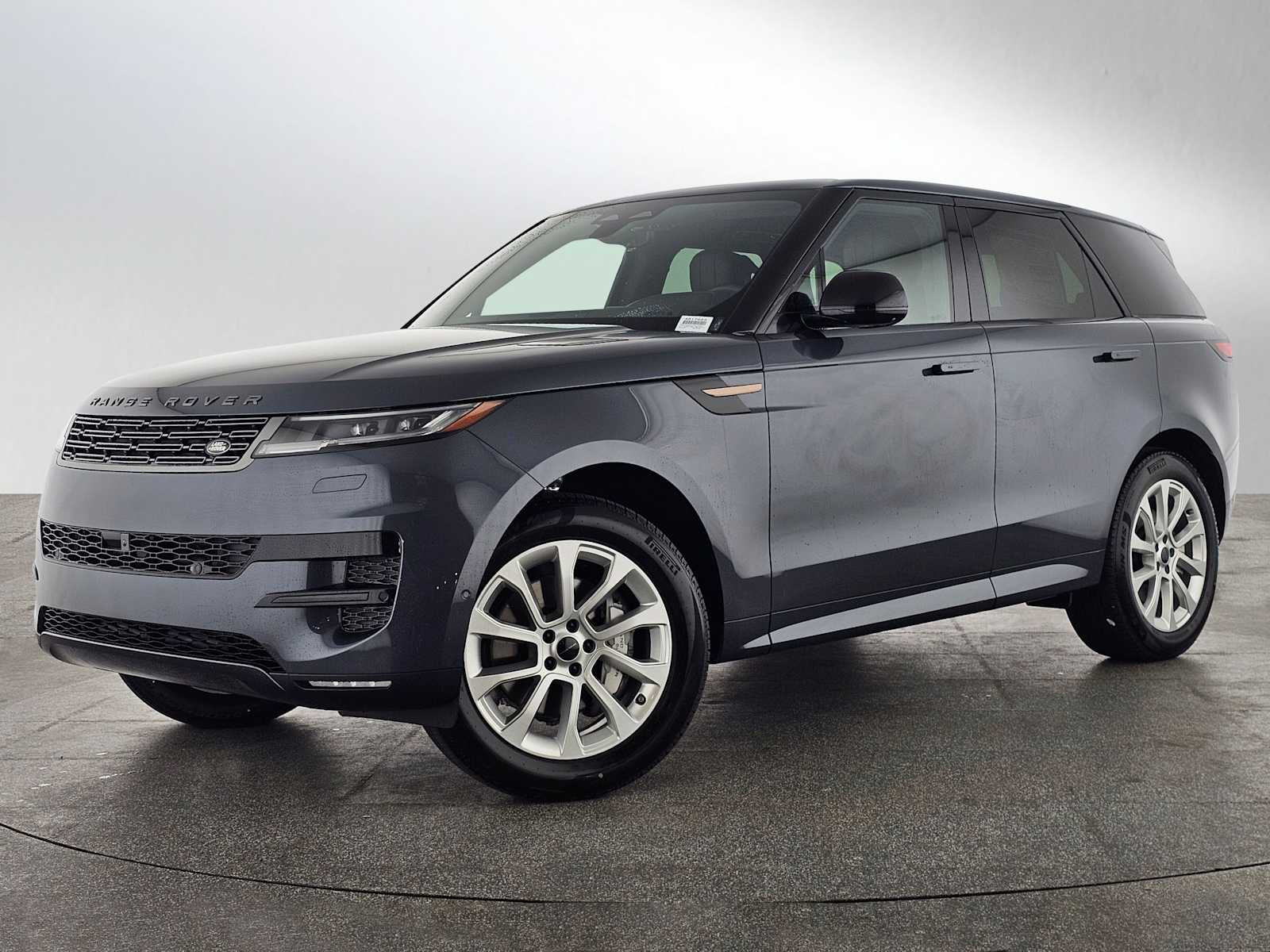 2026 Land Rover Range Rover Sport SE's photo