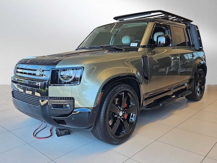 2025 Land Rover Defender X 110 P400