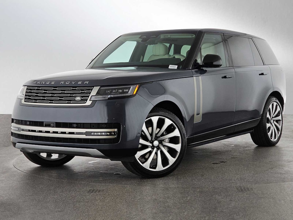 New 2025 Land Rover Range Rover SE P400 LWB 7 Seat