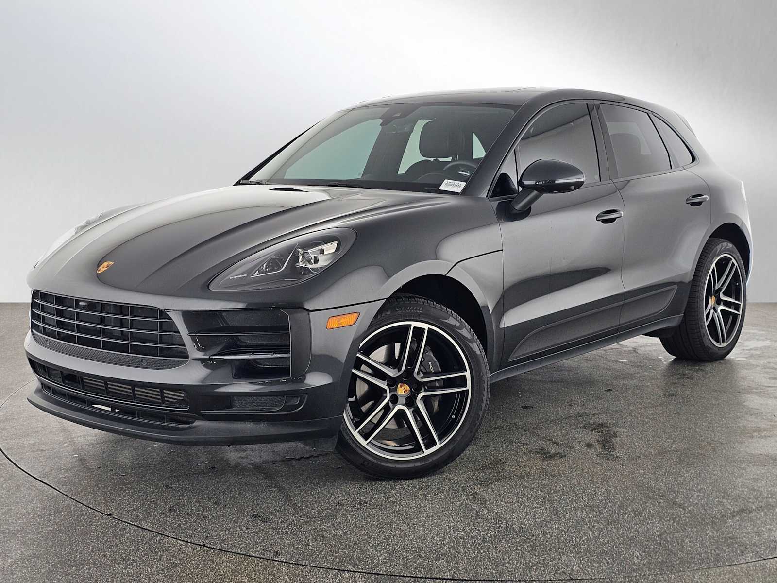 2021 Porsche Macan Base