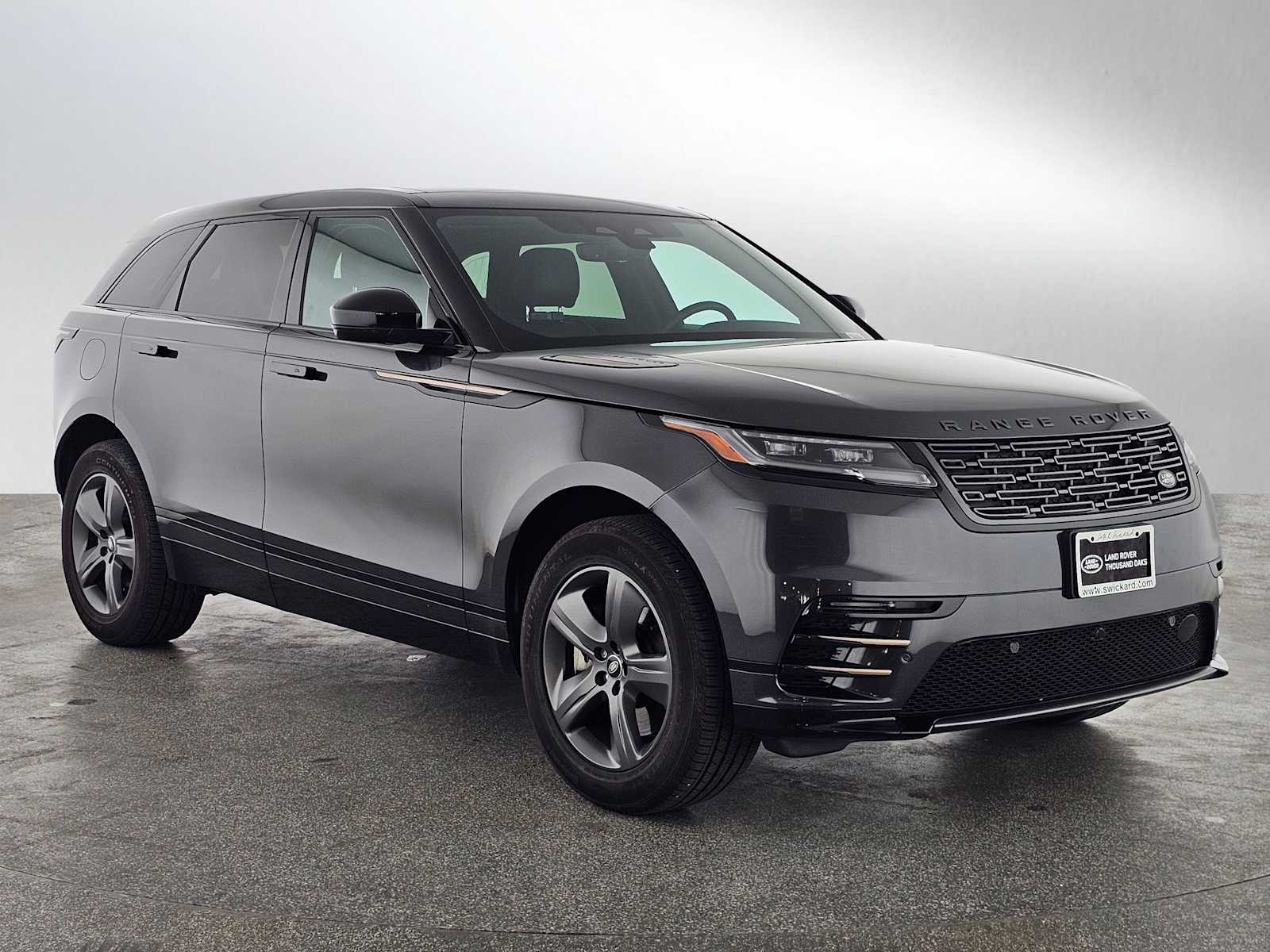 2025 Land Rover Range Rover Velar Dynamic SE photo 6