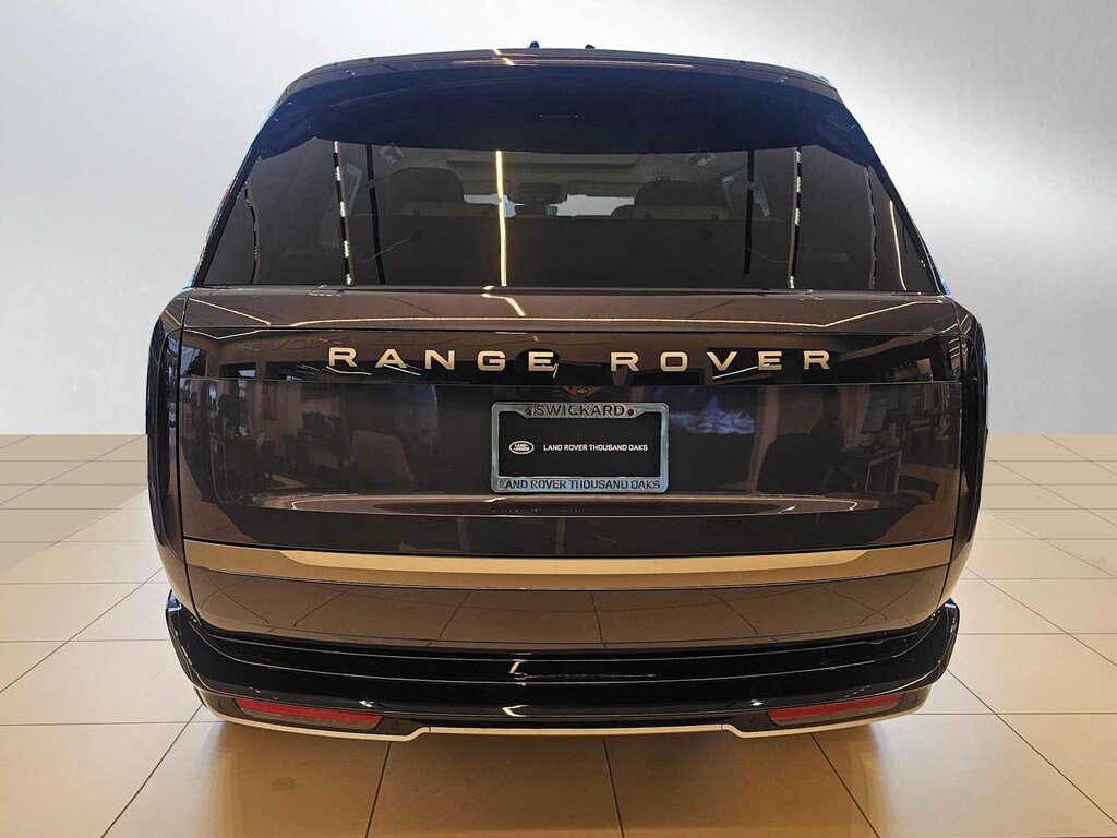 New 2026 Land Rover Range Rover SE SUV
