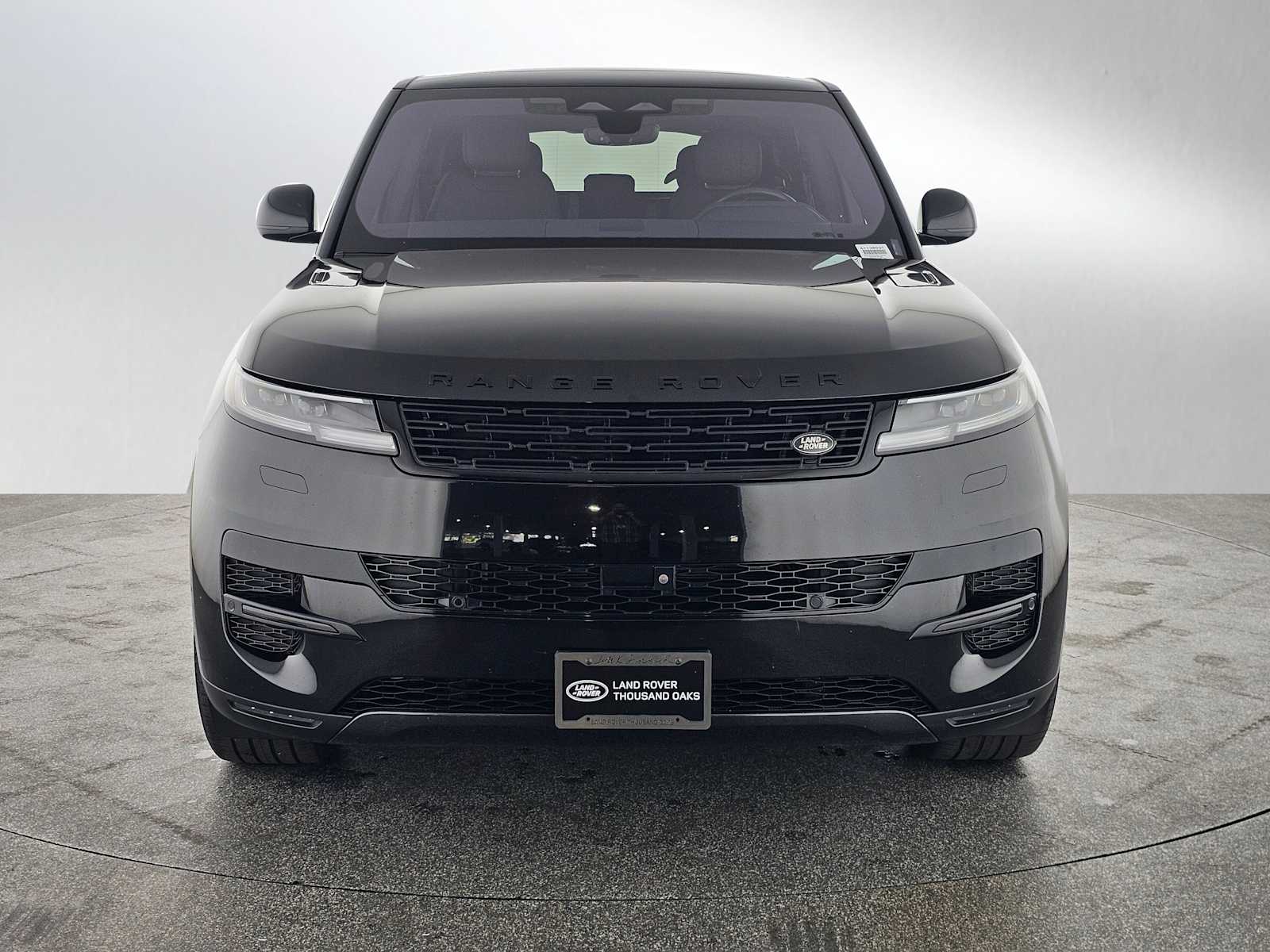 2023 Land Rover Range Rover Sport SE photo 3