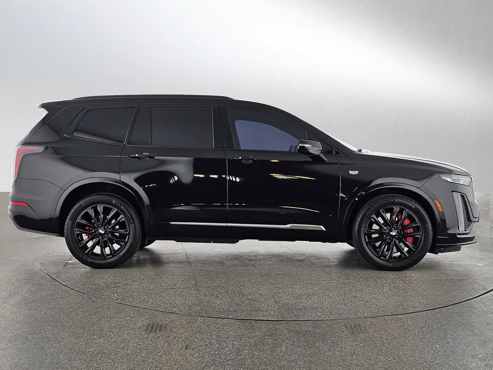 2023 Cadillac XT6 AWD Sport photo 5