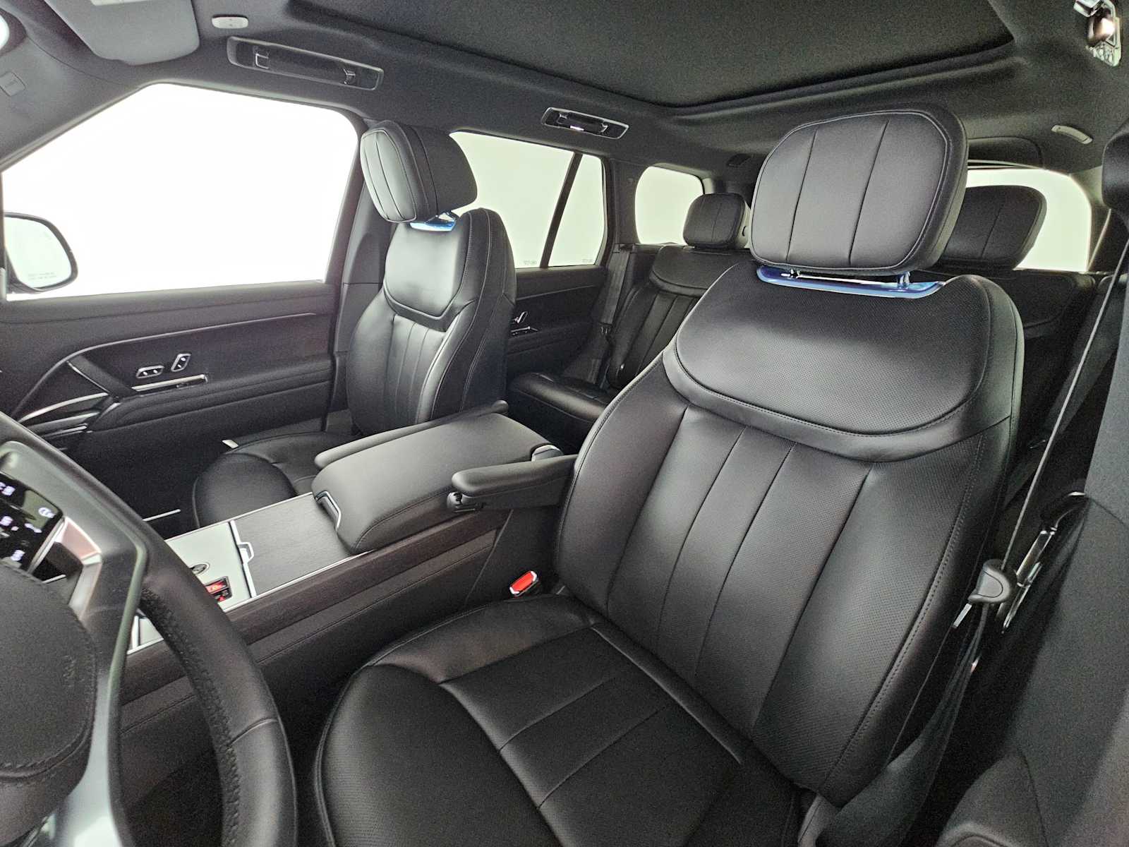 2025 Land Rover Range Rover SE - Photo 20