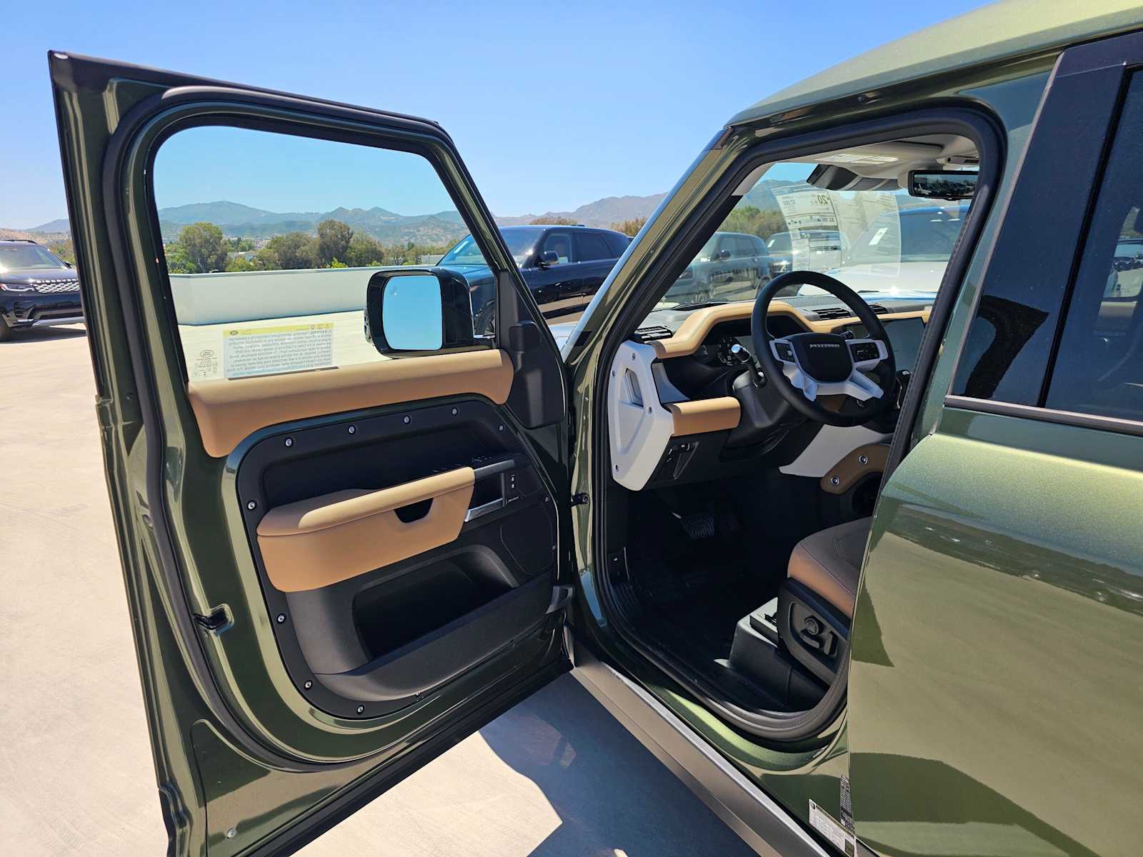 2026 Land Rover Defender S - Photo 19