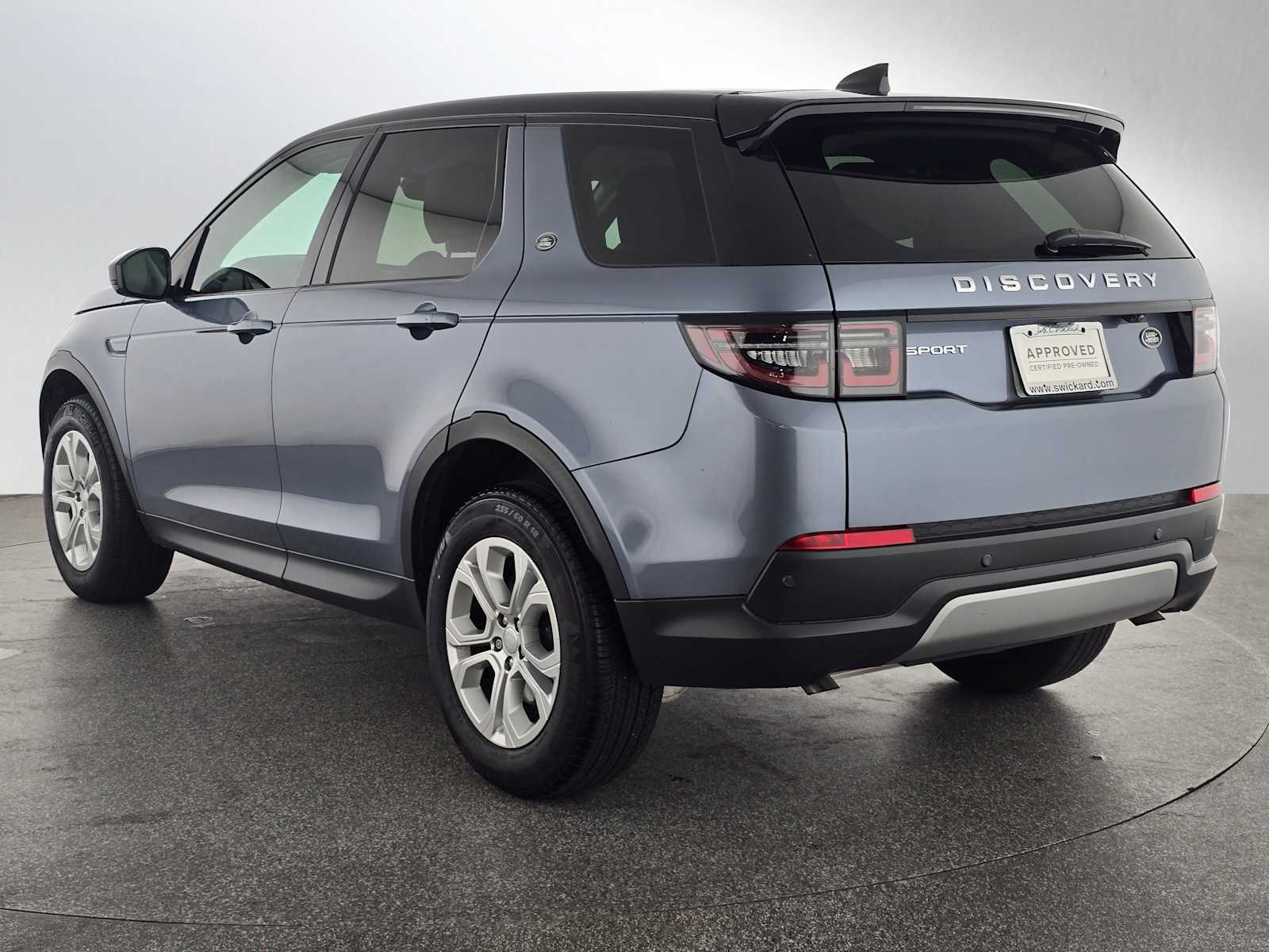 2023 Land Rover Discovery Sport S photo 3