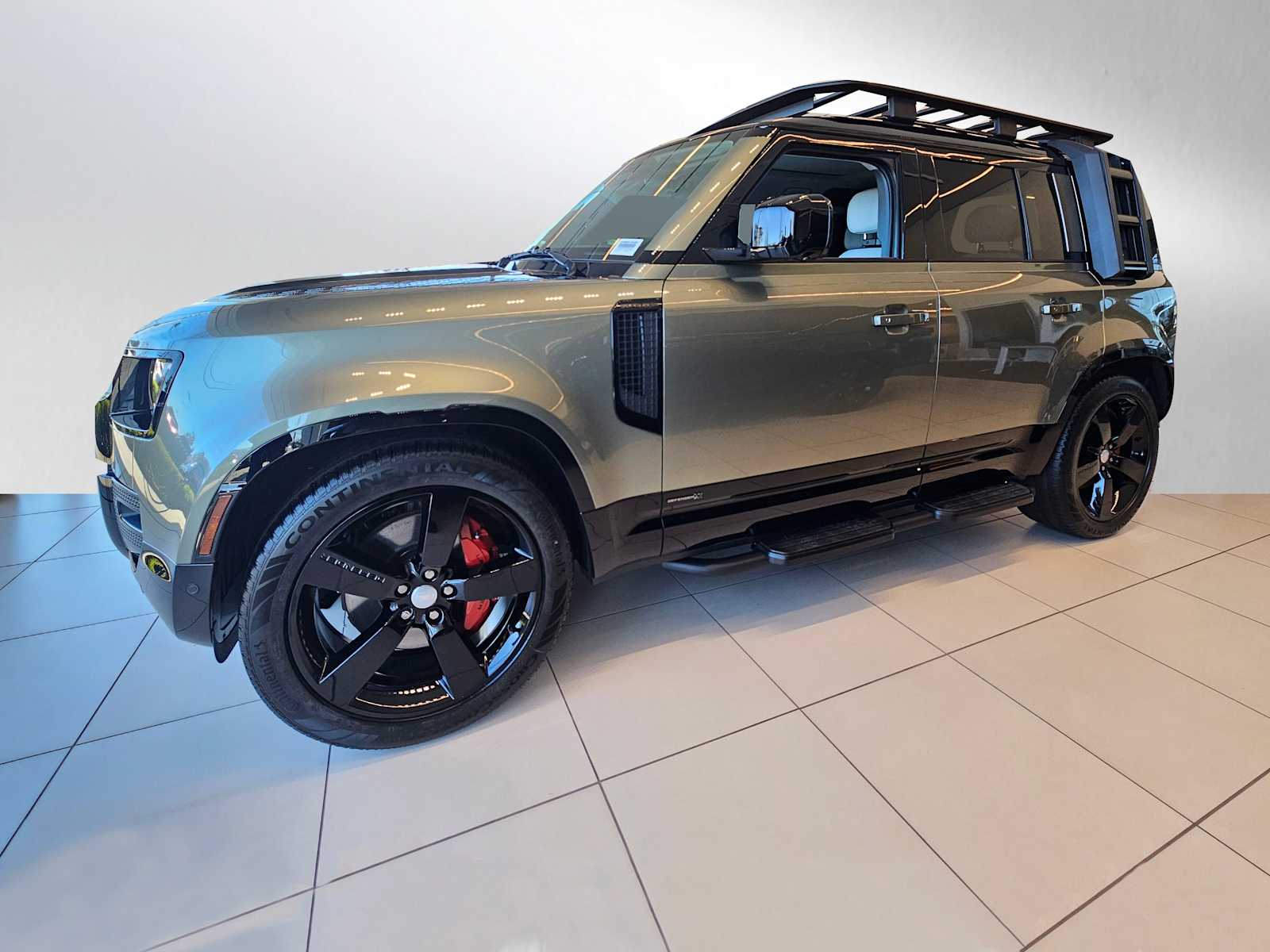 2025 Land Rover Defender X - Photo 4