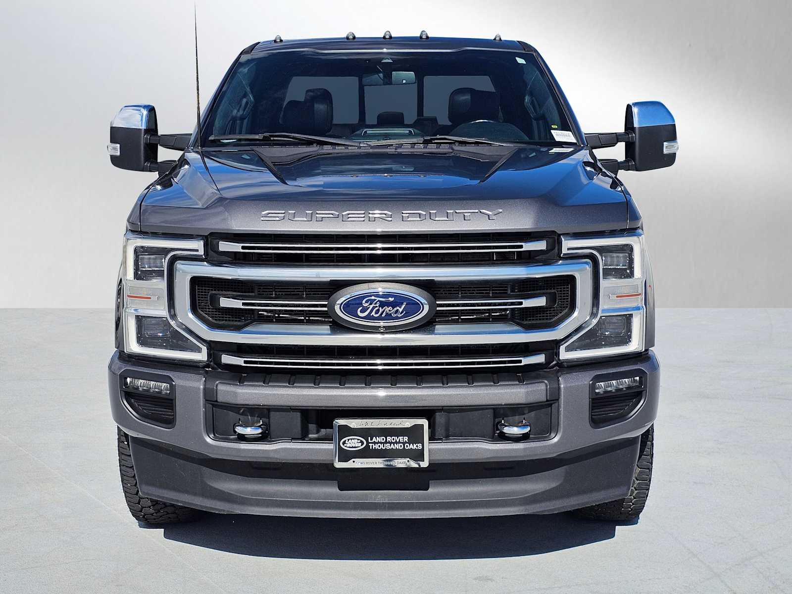 2022 Ford Super Duty F-350 SRW Pickup Platinum 4WD Crew Cab 6.75 Box photo 3