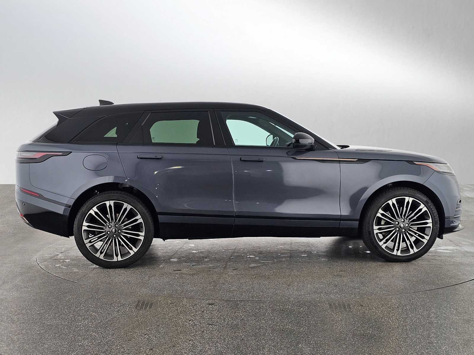 2024 Land Rover Range Rover Velar Dynamic HSE photo 5