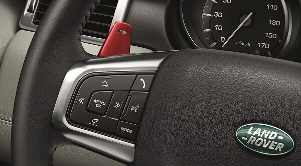 Land Rover Discovery interior