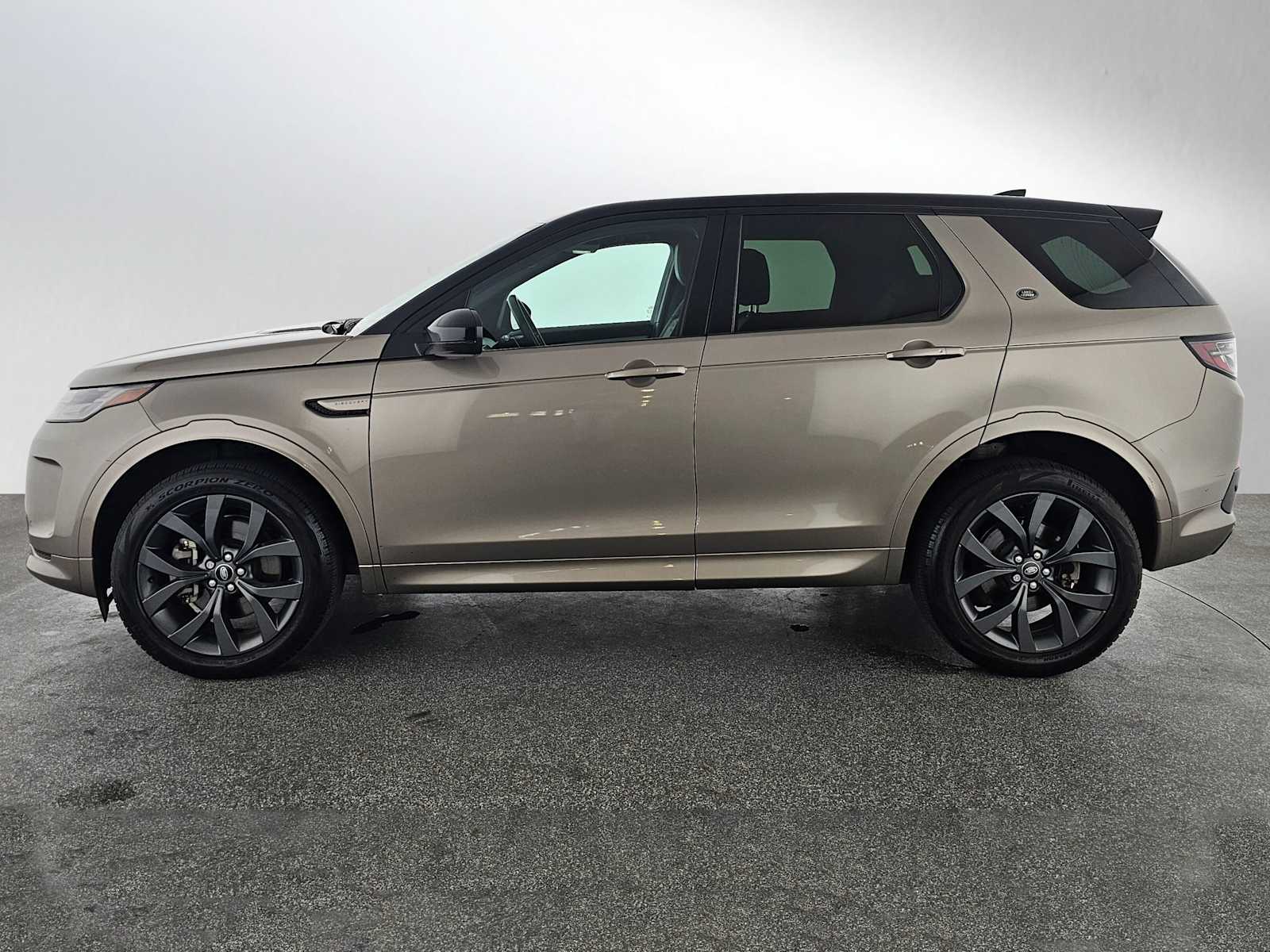 Used 2022 Land Rover Discovery Sport SE with VIN SALCL2FX7NH910654 for sale in Thousand Oaks, CA