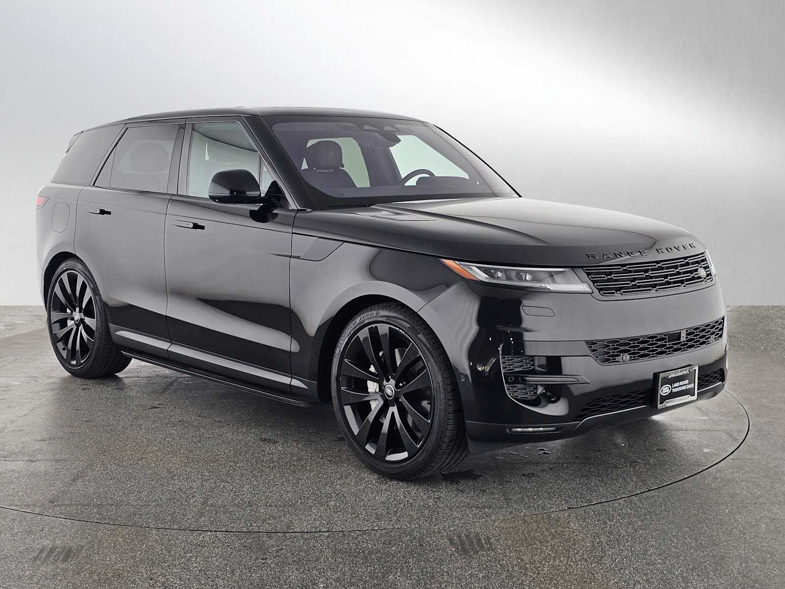 2023 Land Rover Range Rover Sport SE photo 6