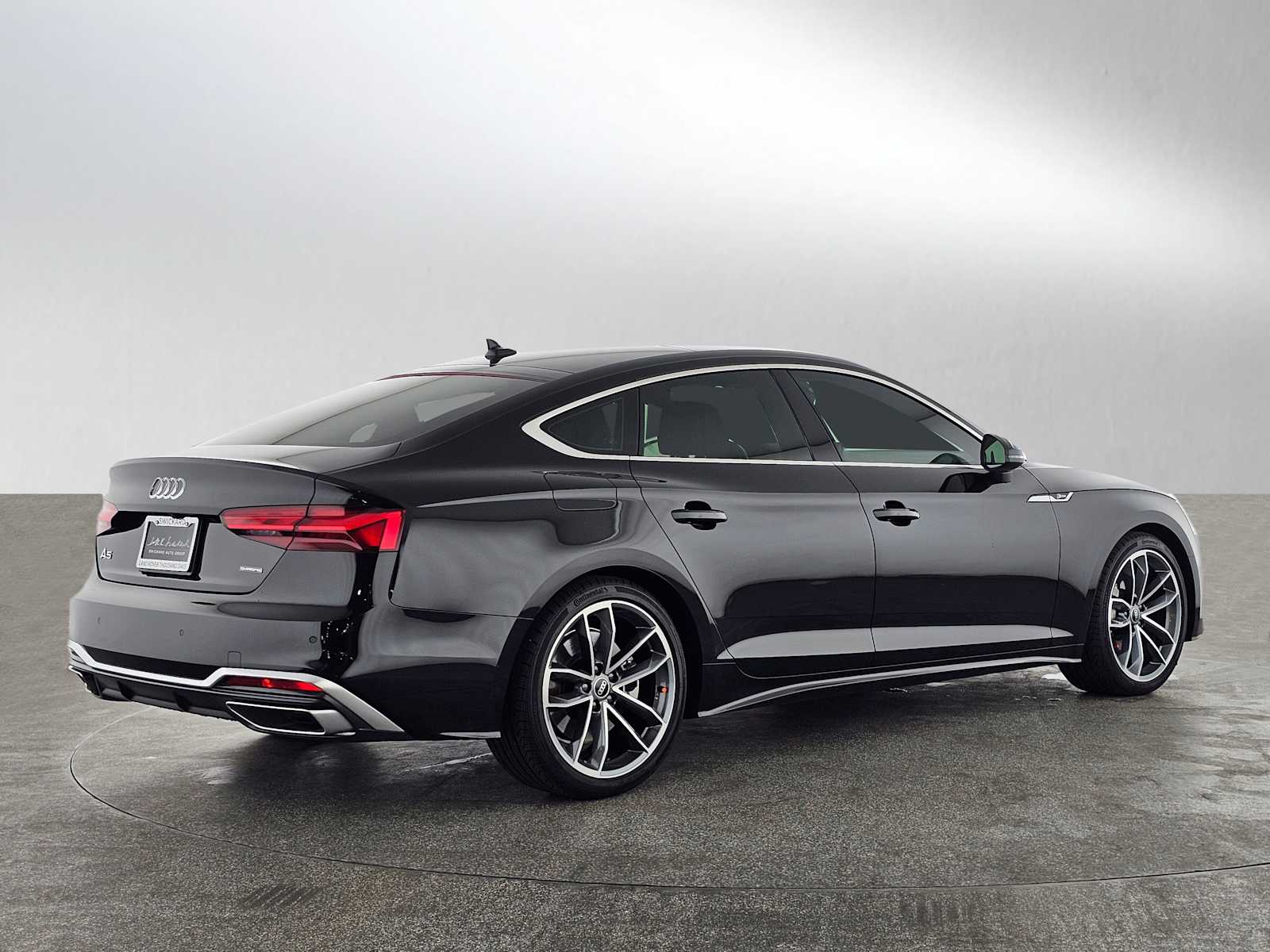 2023 Audi A5 45 S line Premium photo 3