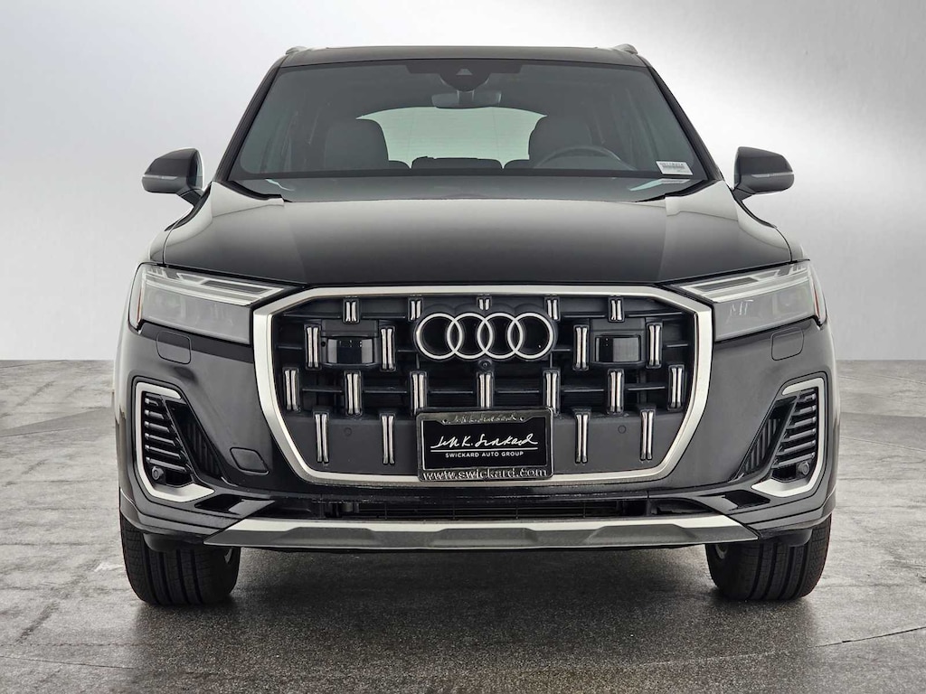 Used 2025 Audi Q7 Premium SUV