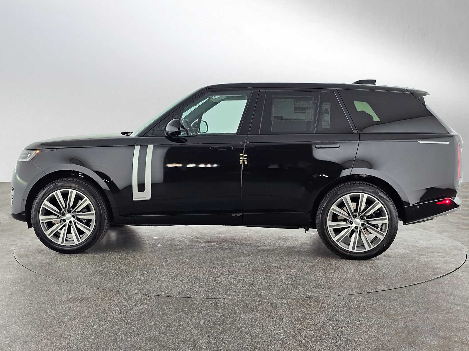 2025 Land Rover Range Rover Autobiography photo 2
