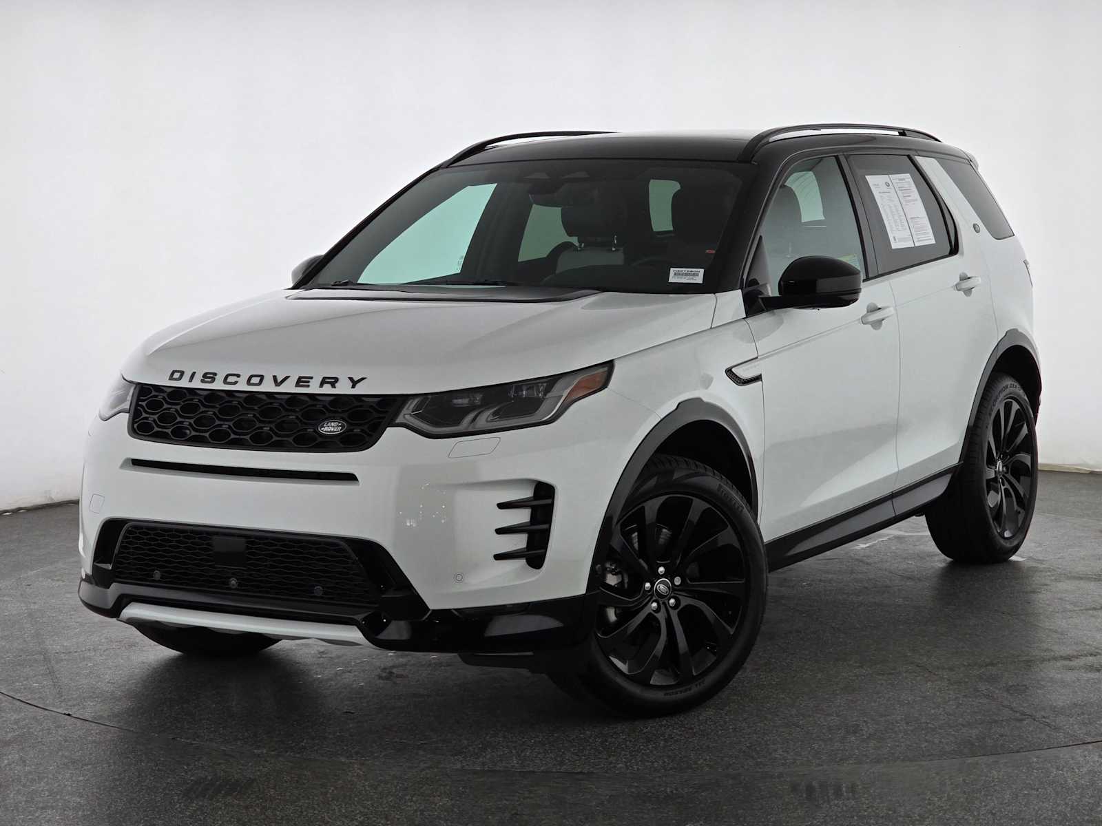 Used 2025 Land Rover Discovery Sport Dynamic SE with VIN SALCL2FX6SH357880 for sale in Thousand Oaks, CA
