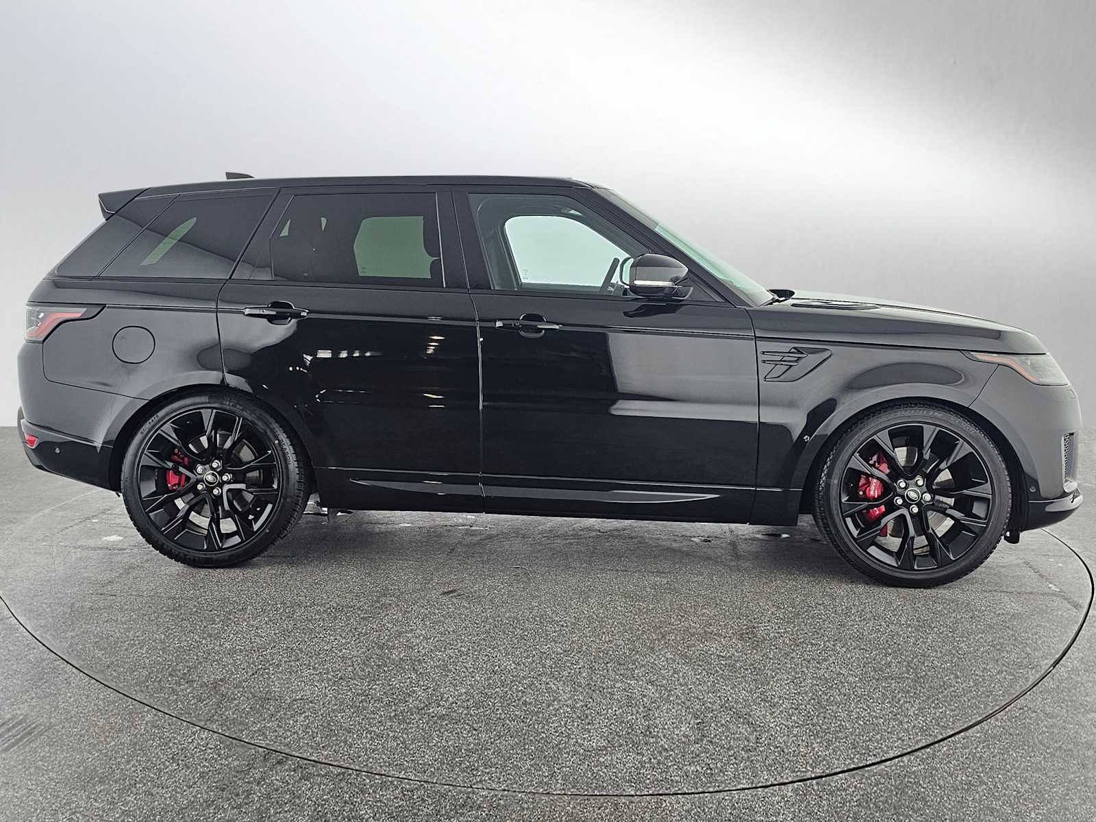 2022 Land Rover Range Rover Sport HST photo 2
