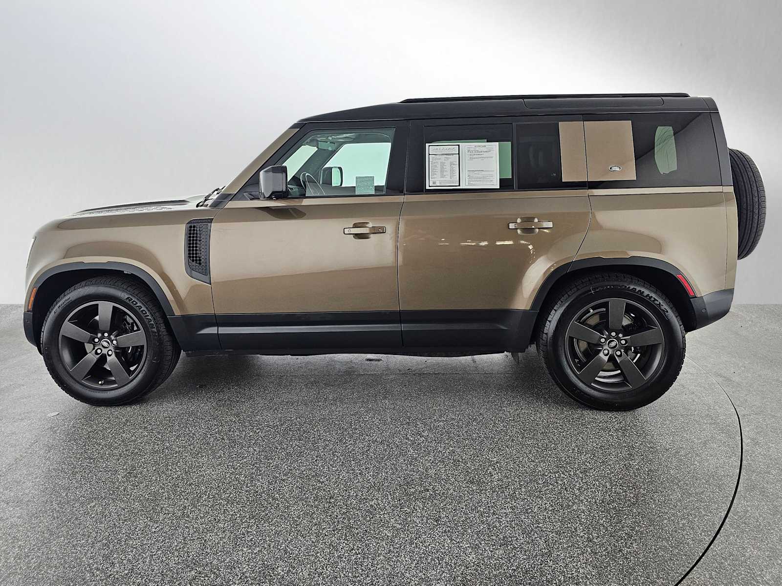 Used 2020 Land Rover Defender SE with VIN SALEP7EU9L2002658 for sale in Thousand Oaks, CA