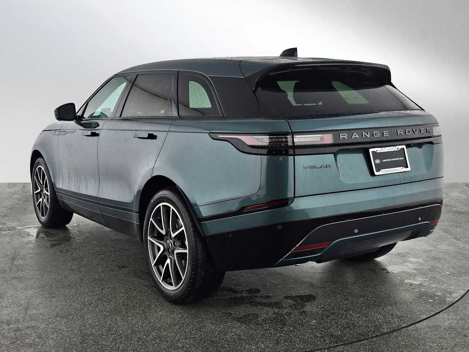 2026 Land Rover Range Rover Velar SE photo 3