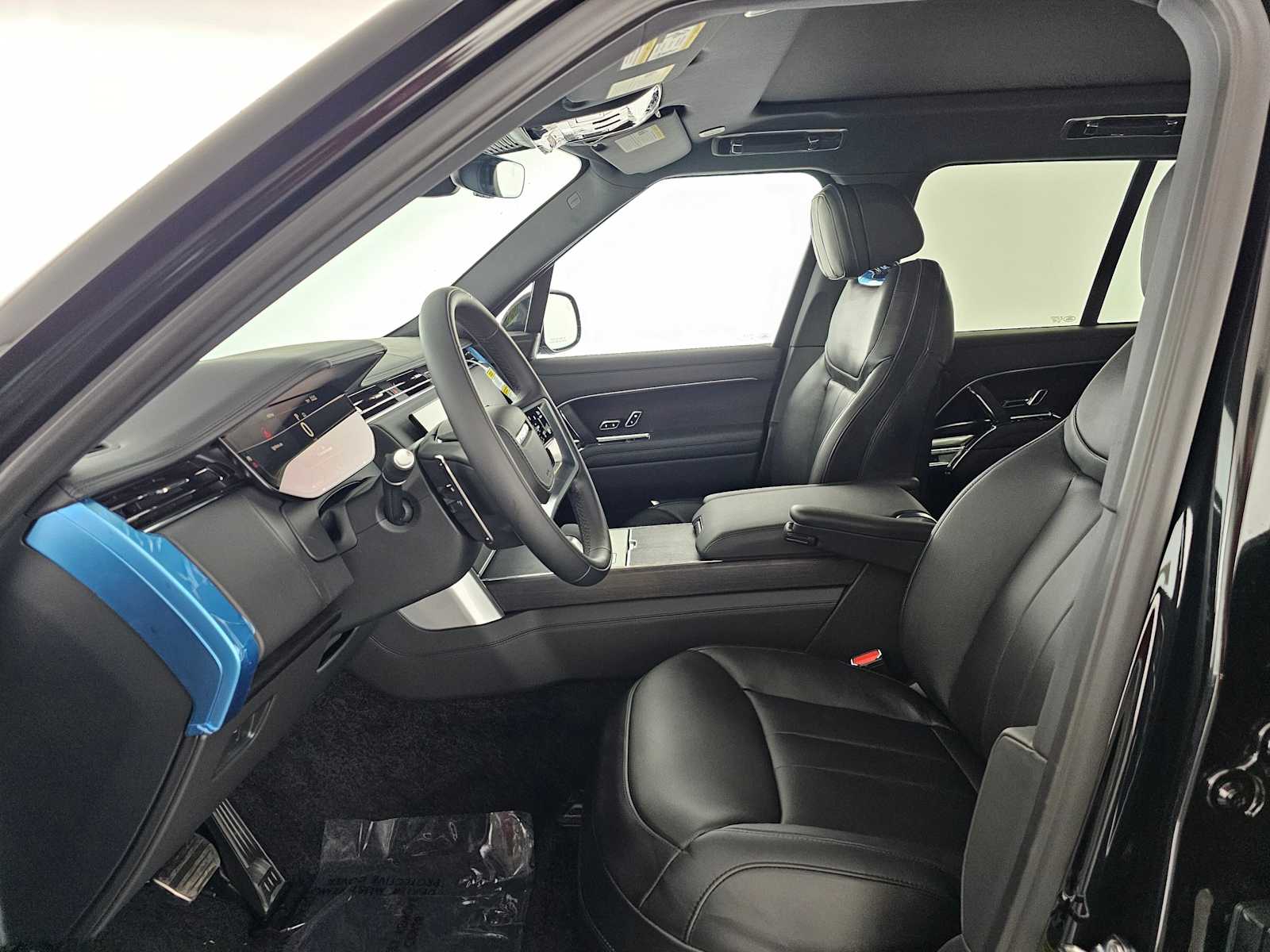 2025 Land Rover Range Rover SE - Photo 19