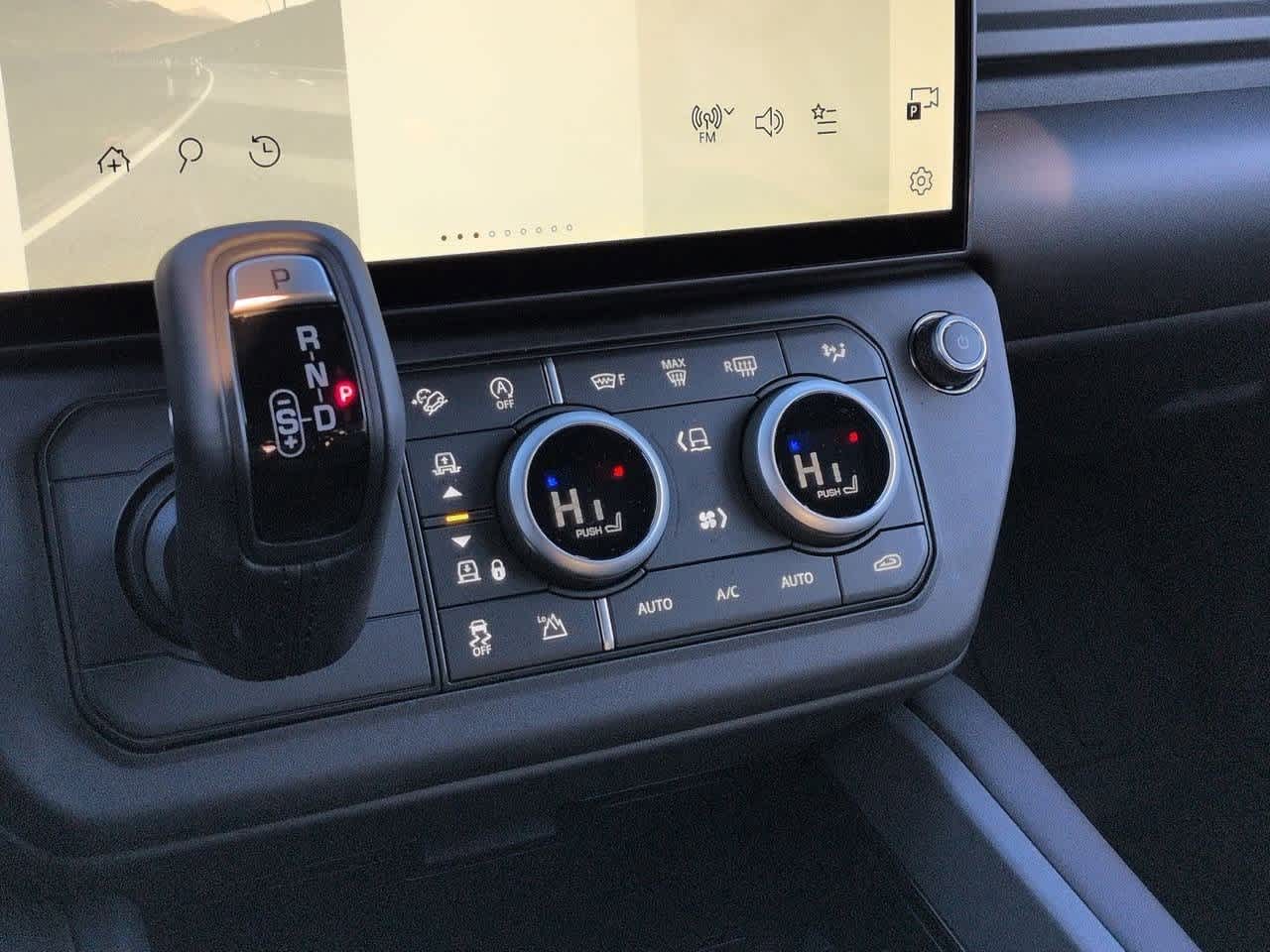 Thumbnail: 2026 Land Rover Defender - 29