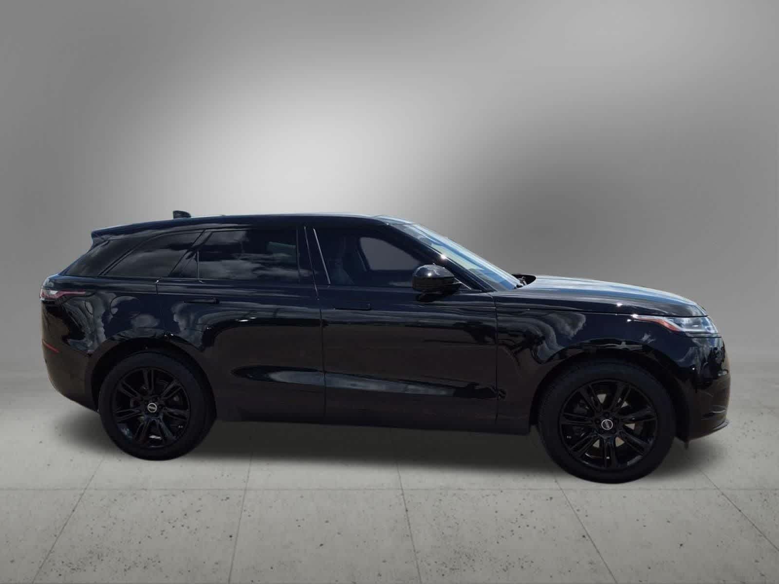 Thumbnail: 2021 Land Rover Range Rover Velar - 7