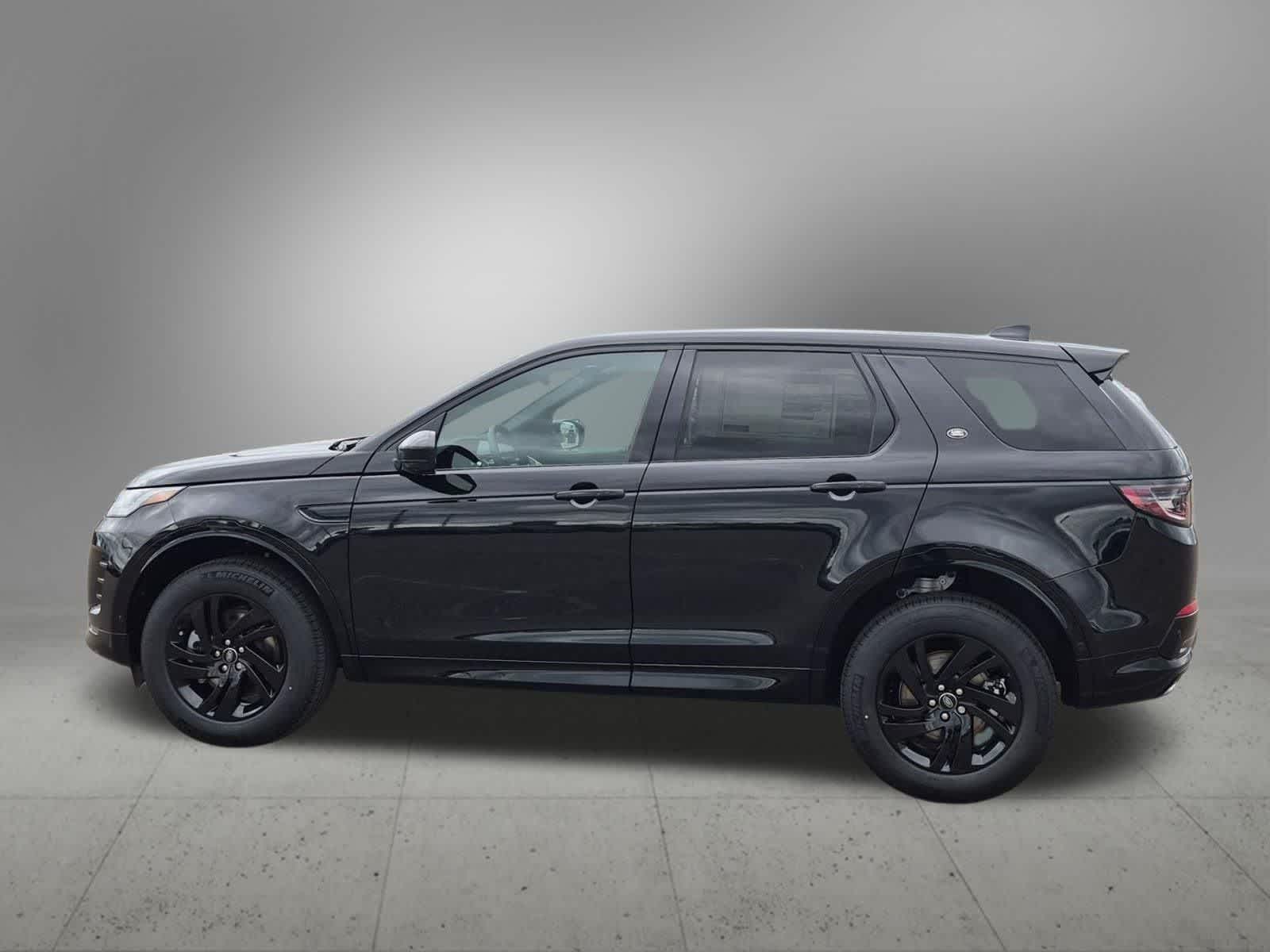 Thumbnail: 2026 Land Rover Discovery Sport - 3