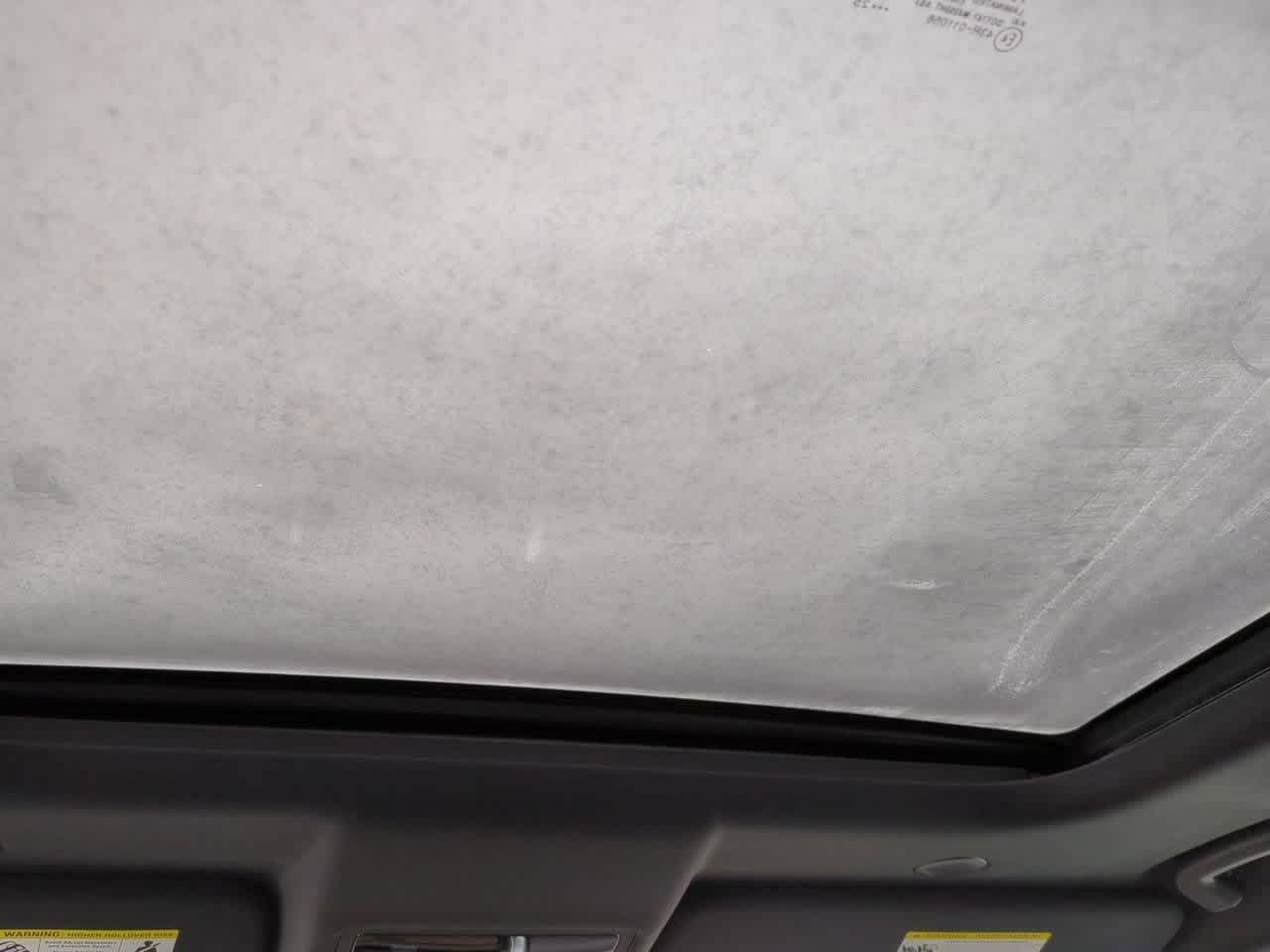 Thumbnail: 2026 Land Rover Discovery - 19