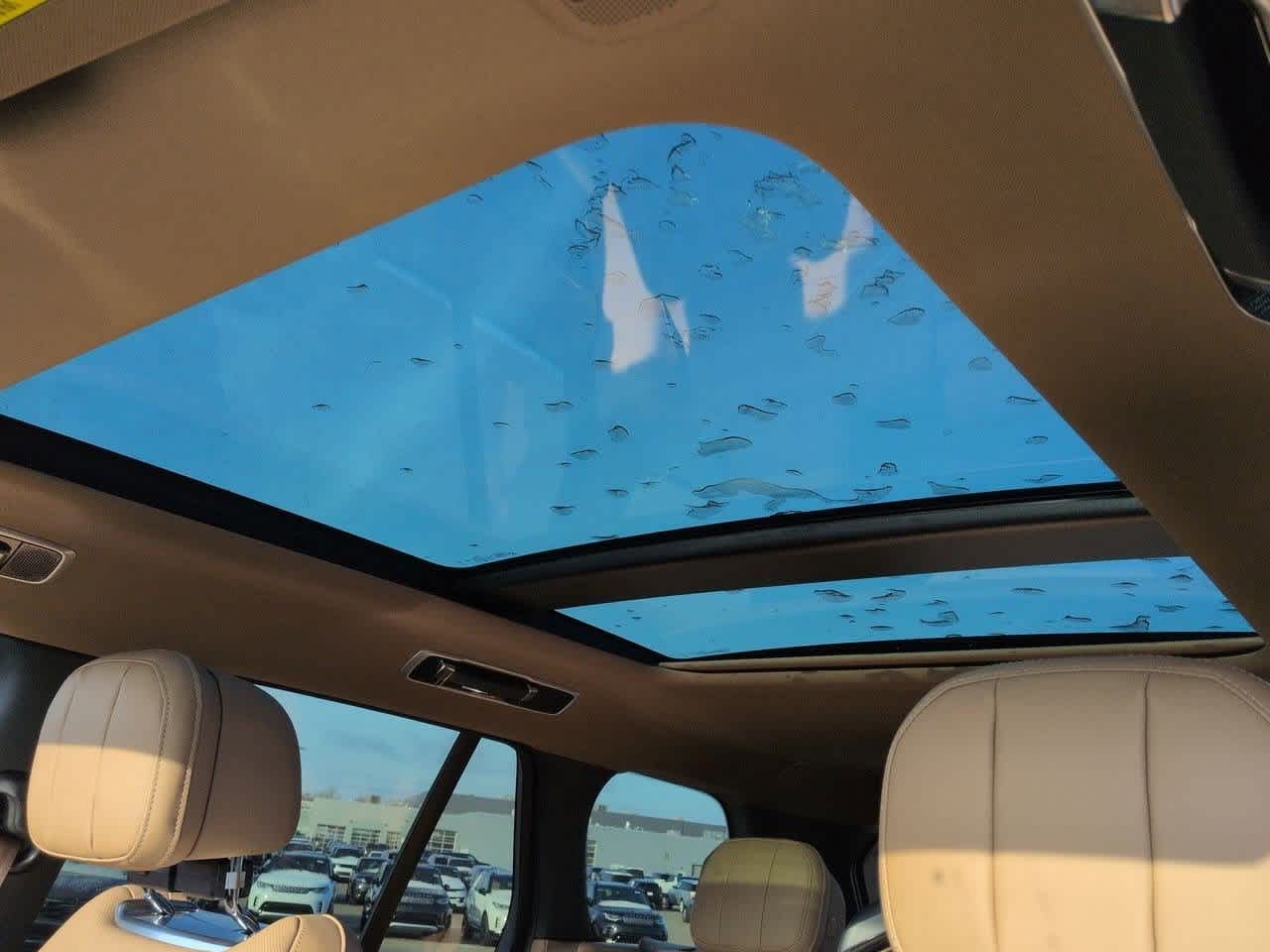 Thumbnail: 2026 Land Rover Range Rover - 19