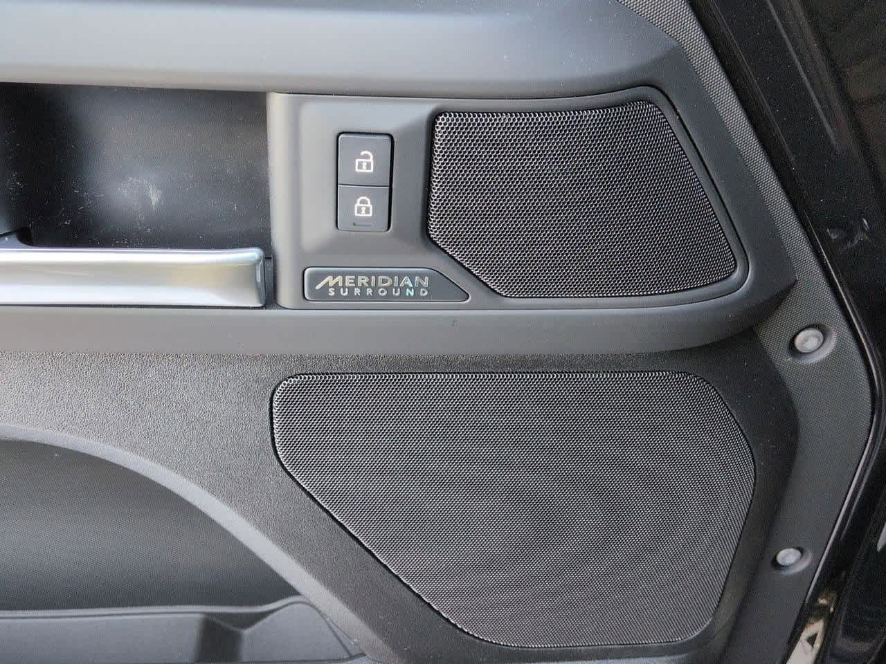 Thumbnail: 2026 Land Rover Defender - 31